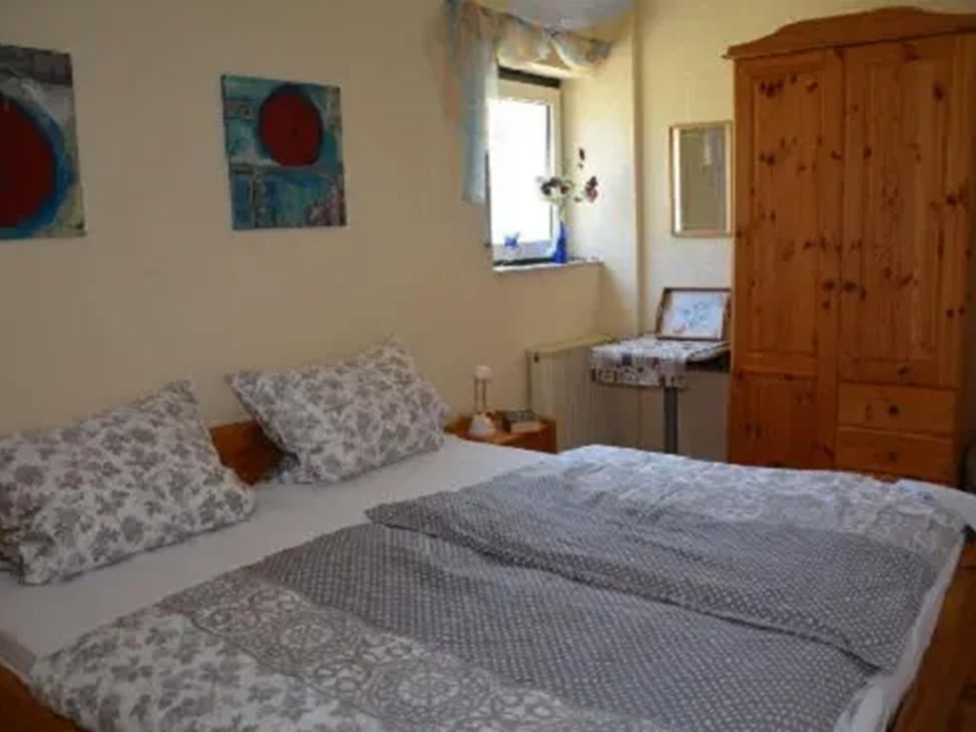 Rustgevend vakantiehuis in Nimshuscheid met uitzicht over de vallei - foto 13