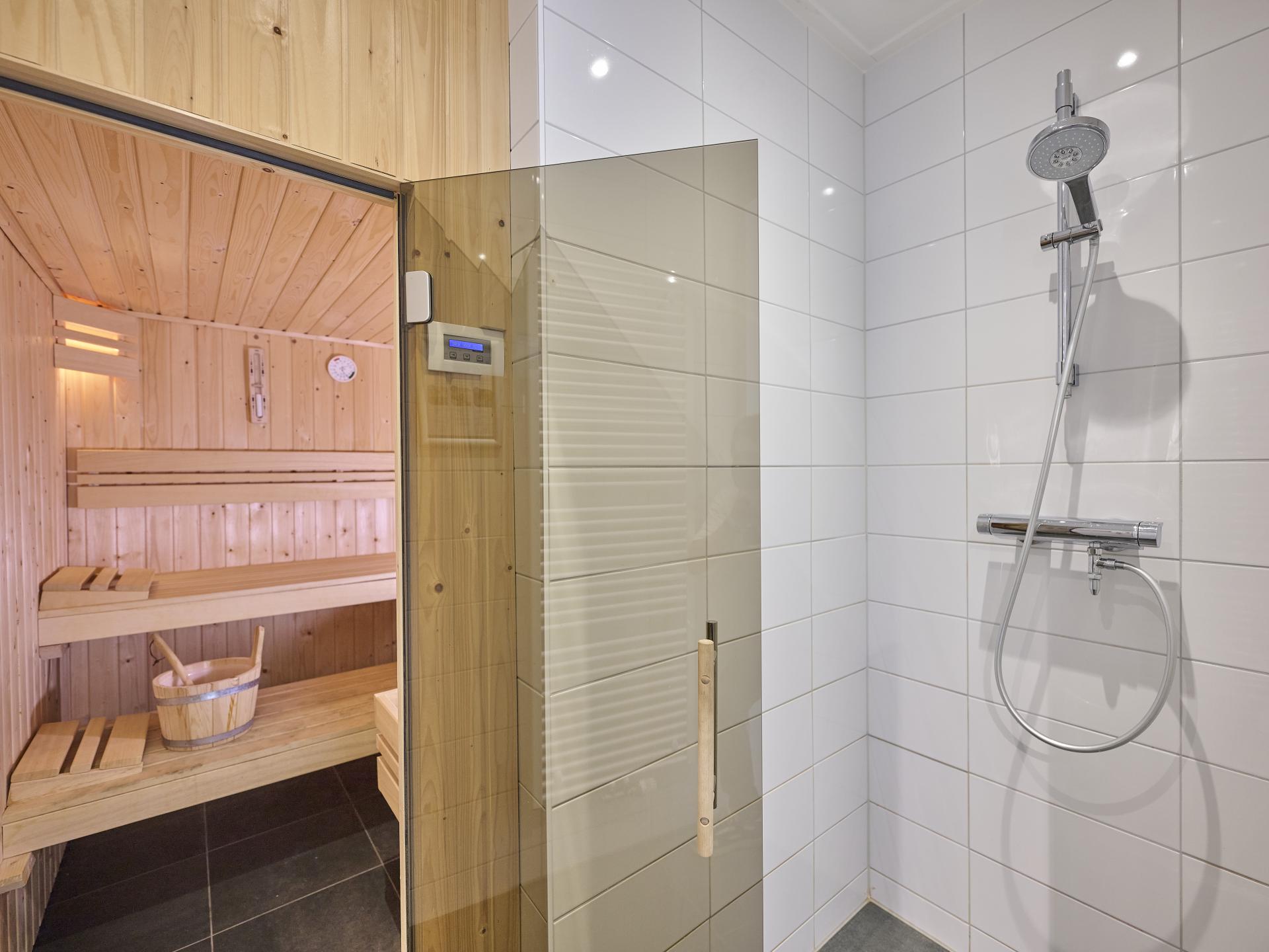 Wellnessvilla met sauna en tuin op 500m van het strand in Colijnsplaat - foto 20