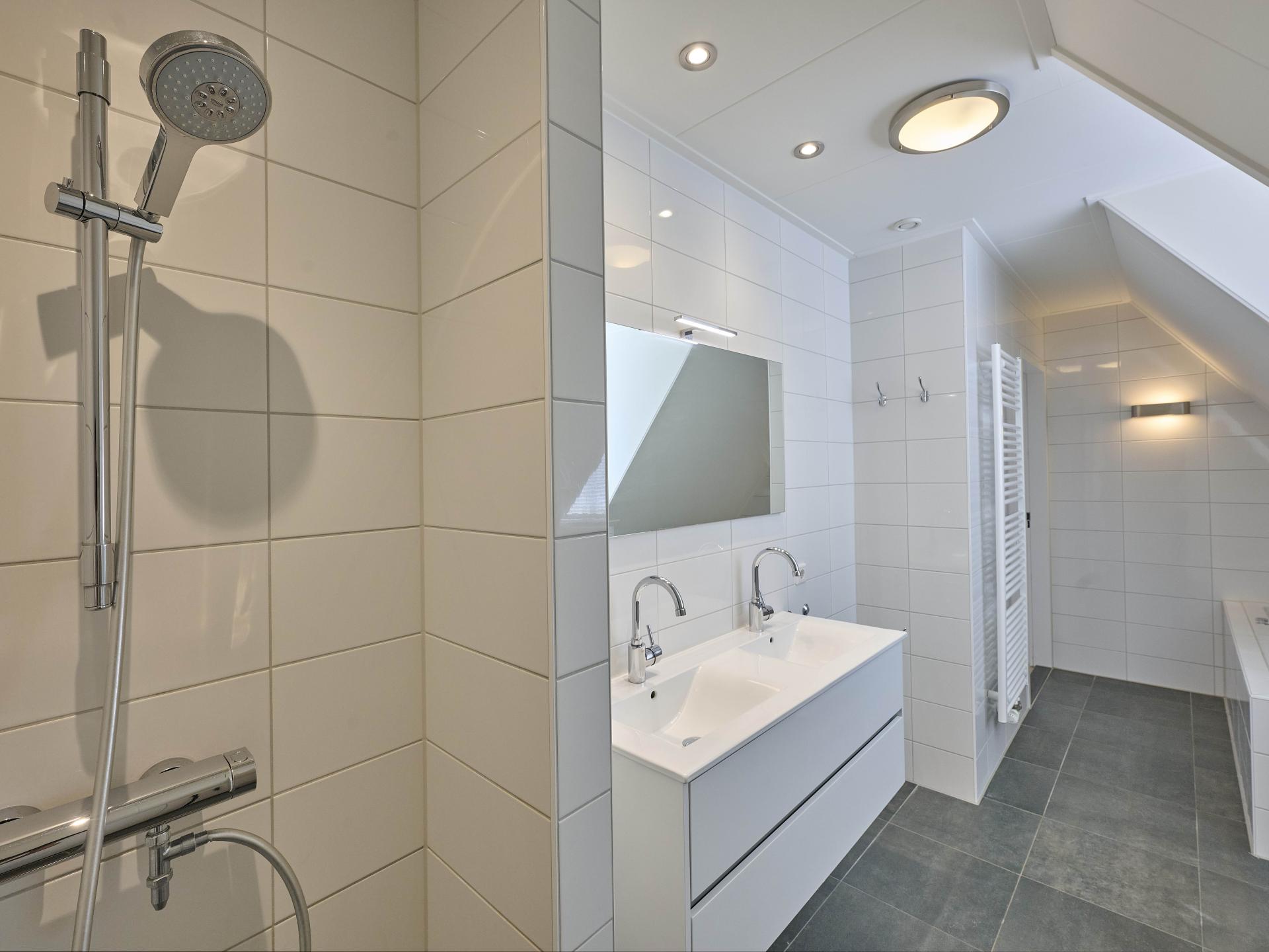 Wellnessvilla met sauna en tuin op 500m van het strand in Colijnsplaat - foto 14