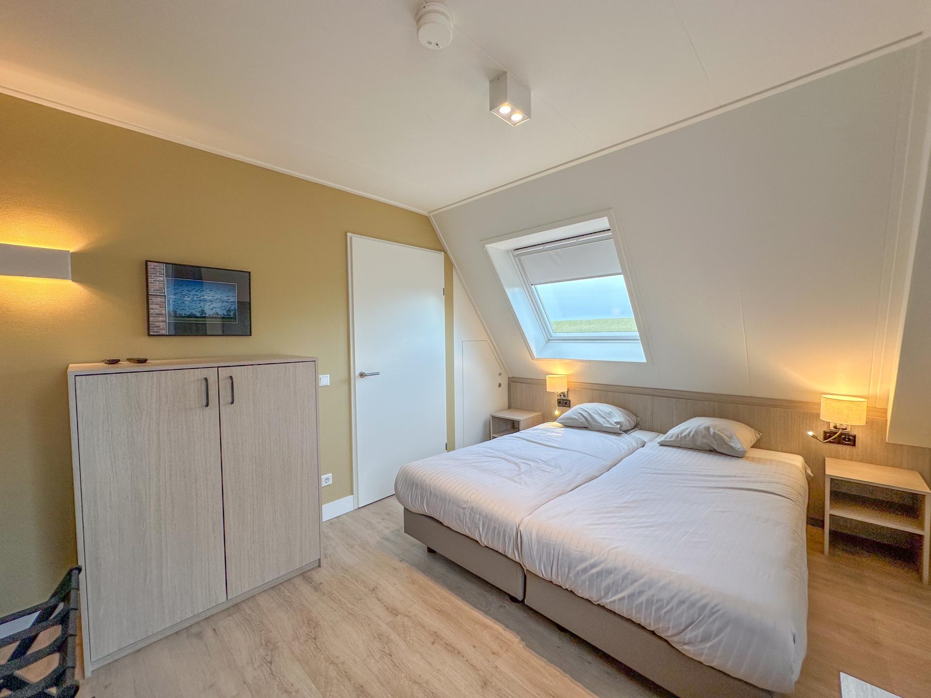 Luxe 8-persoonsappartement met sauna en spa, 500m van het strand in Colijnsplaat - foto 28