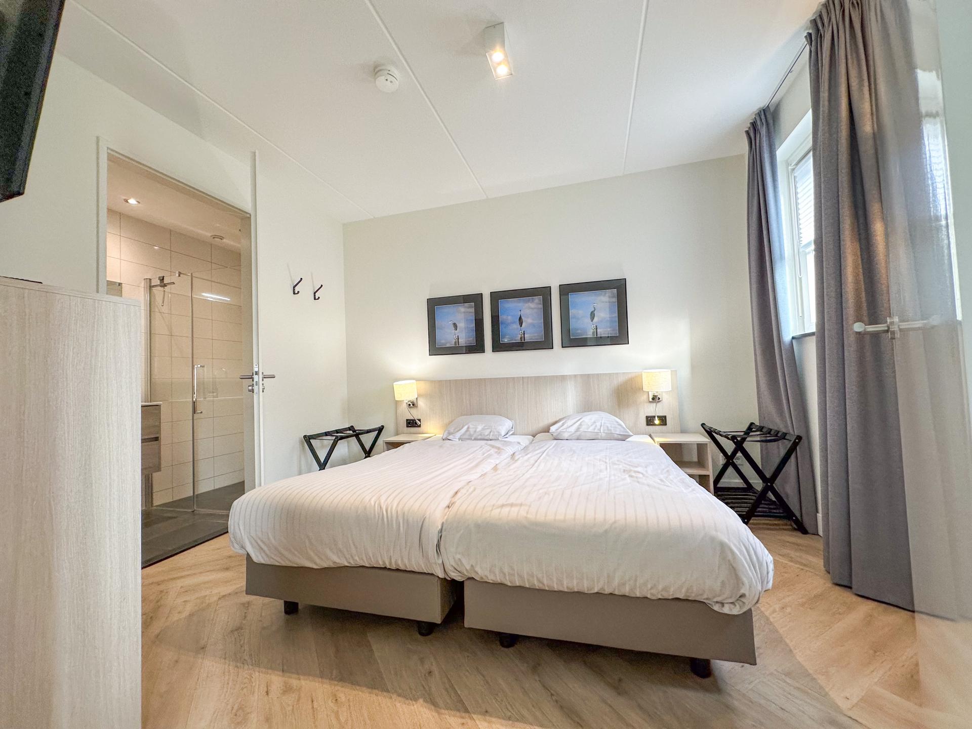 Luxe 8-persoonsappartement met sauna en spa, 500m van het strand in Colijnsplaat - foto 20