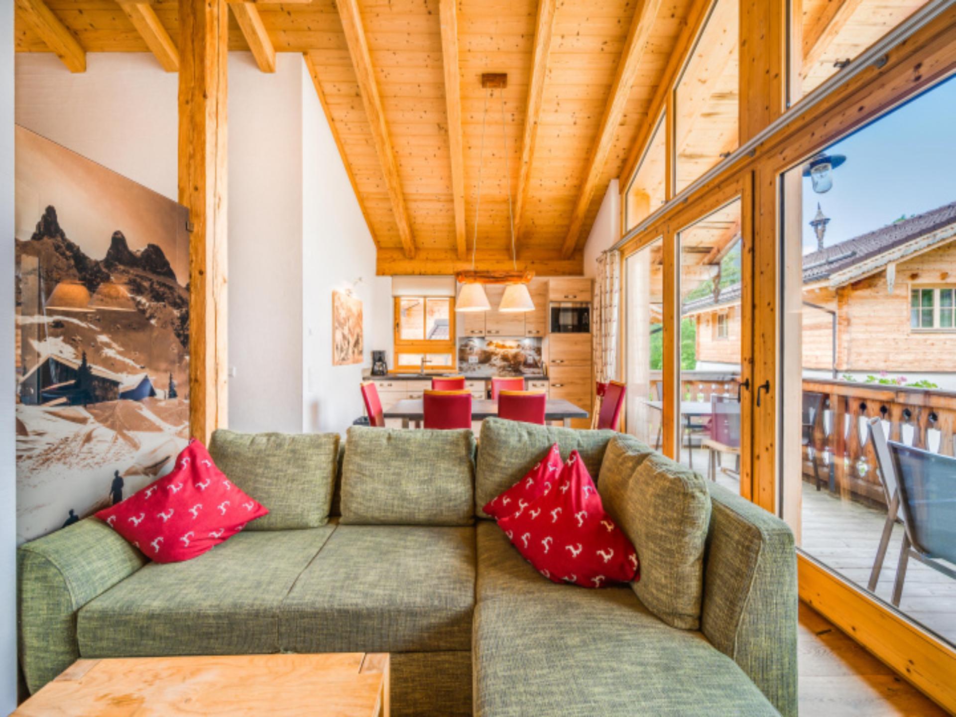 Chalet met sauna en bergzicht, 650m van de skilift in Neukirchen - foto 2