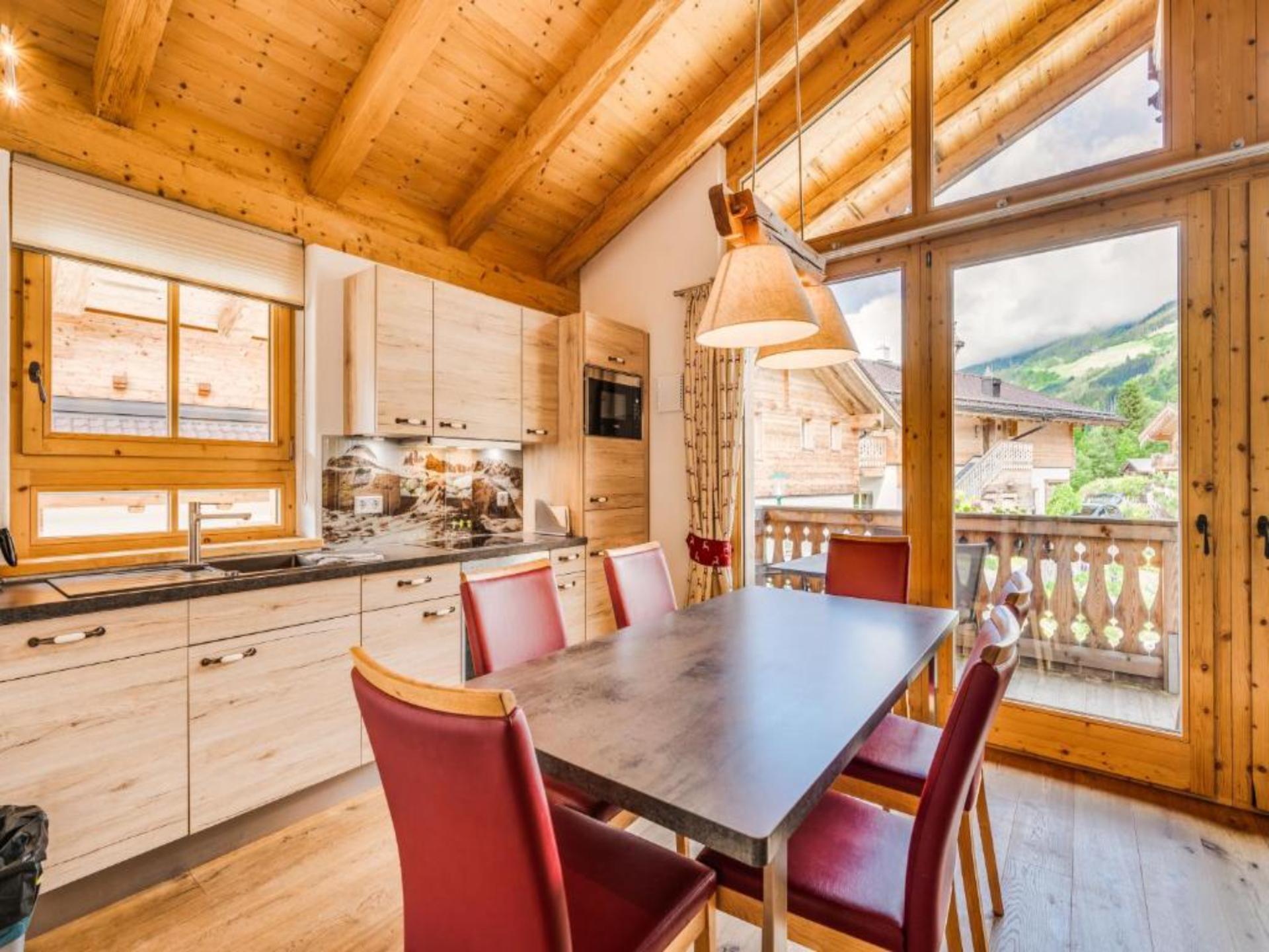 Chalet met sauna en bergzicht, 650m van de skilift in Neukirchen - foto 3