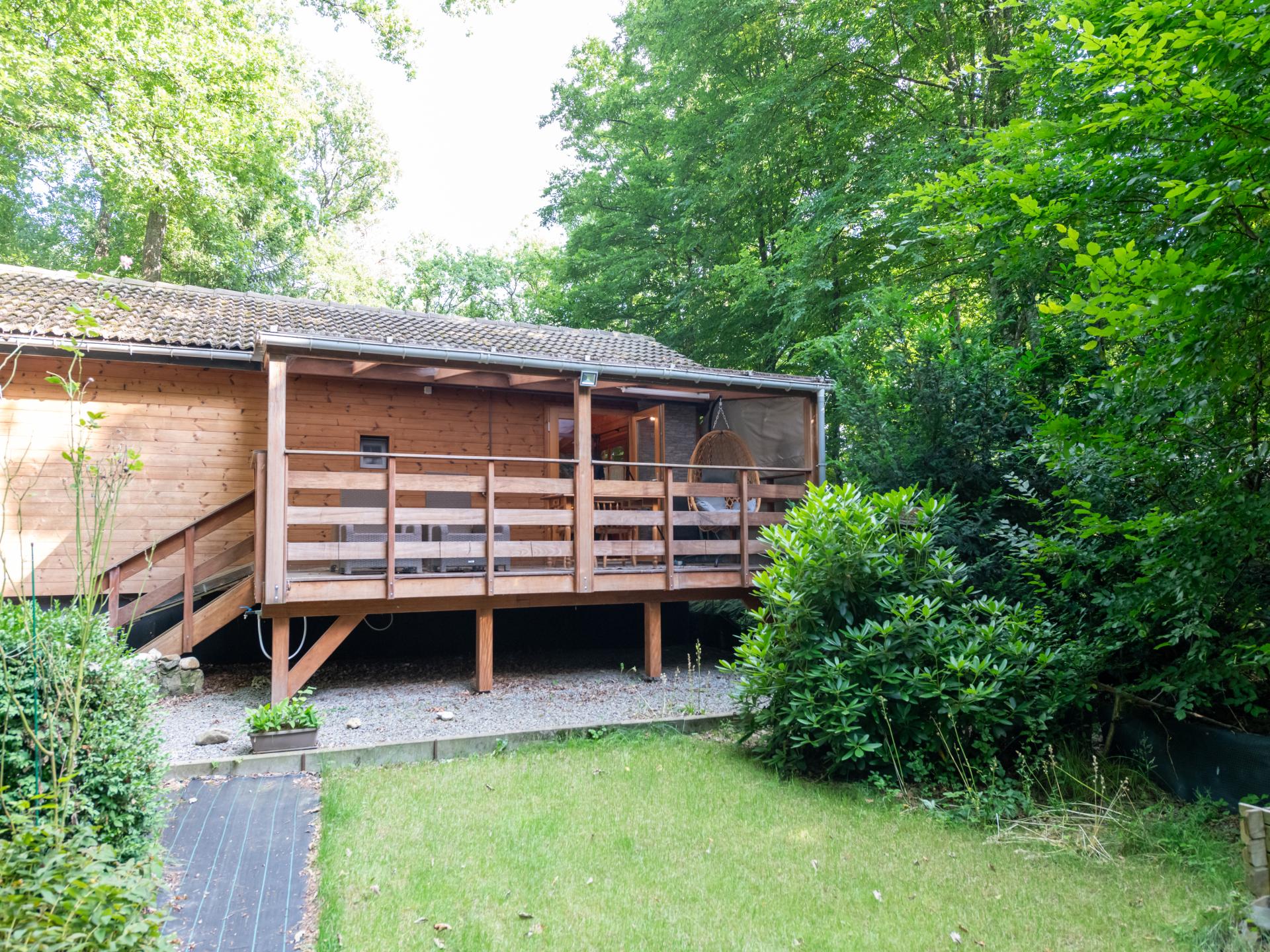 Vrijstaand chalet voor 4 in de natuur van Biron, Ardennen - foto 8
