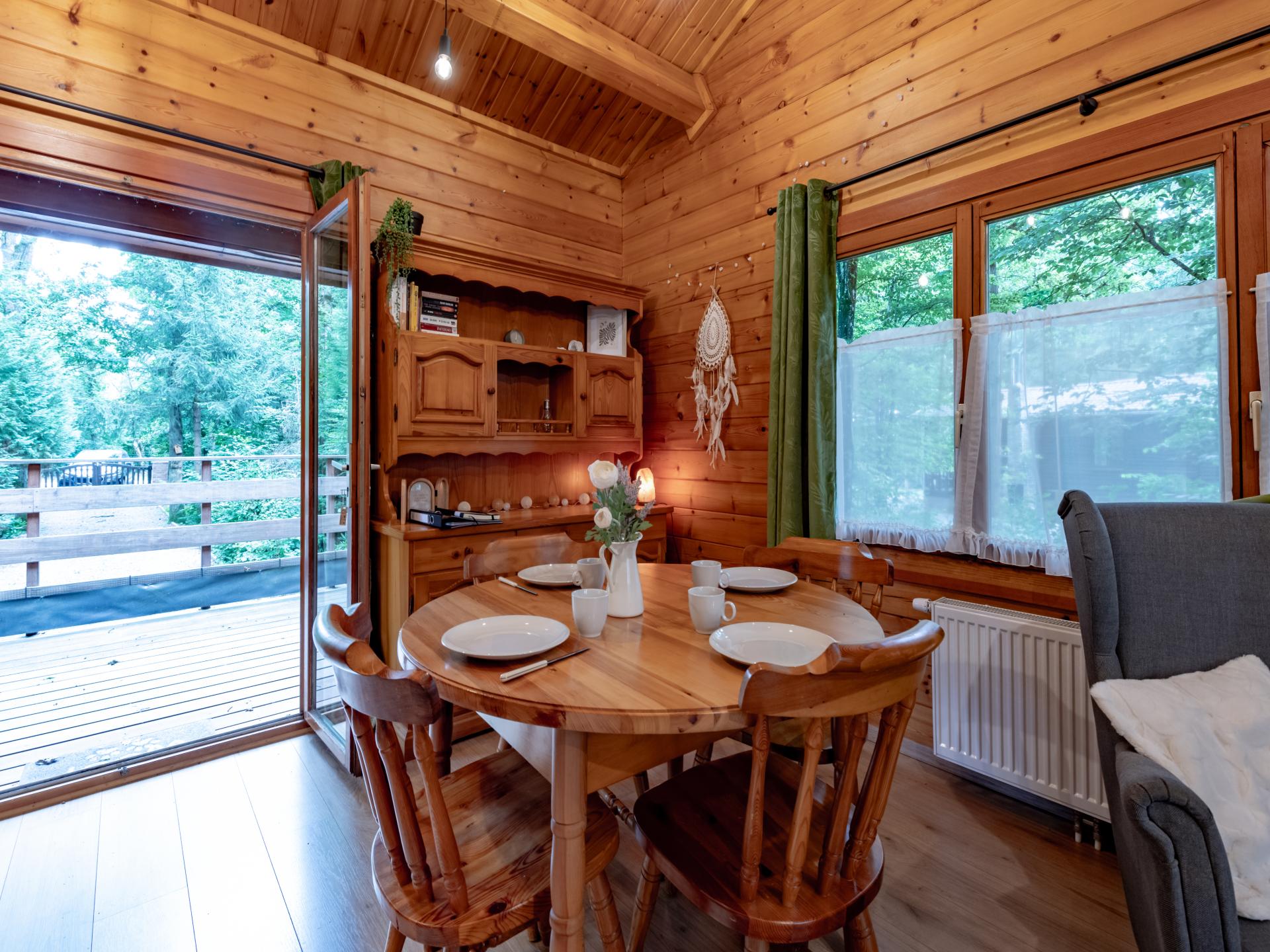 Vrijstaand chalet voor 4 in de natuur van Biron, Ardennen - foto 3