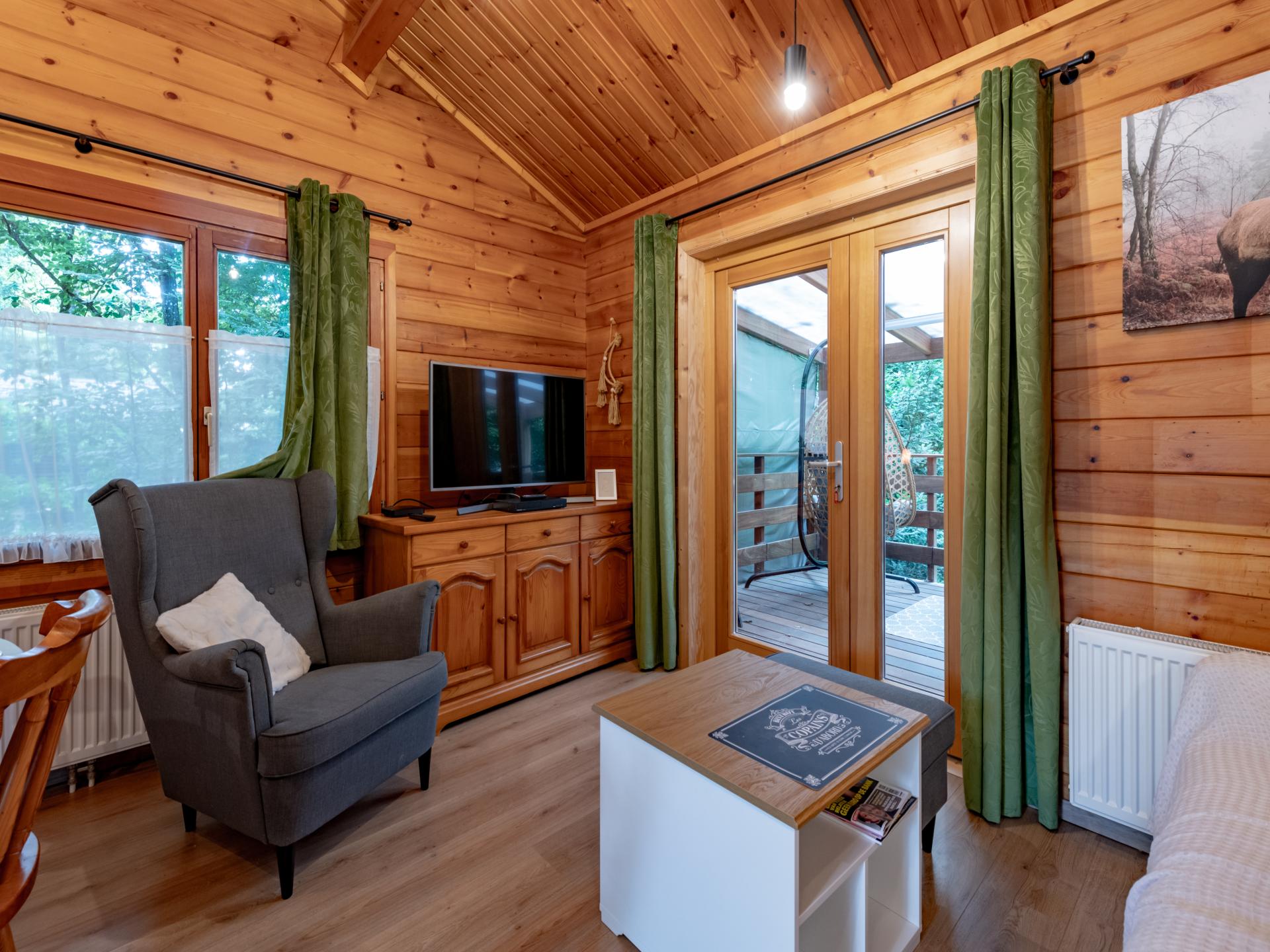 Vrijstaand chalet voor 4 in de natuur van Biron, Ardennen - foto 12