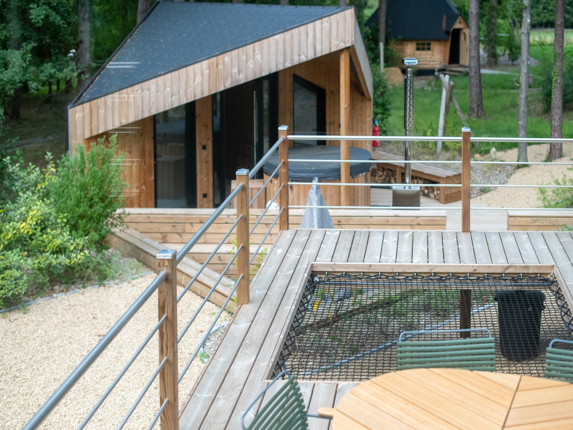 Uniek vakantiedomein voor 16 personen met privé tuinpark en wellness in Biron - foto 29
