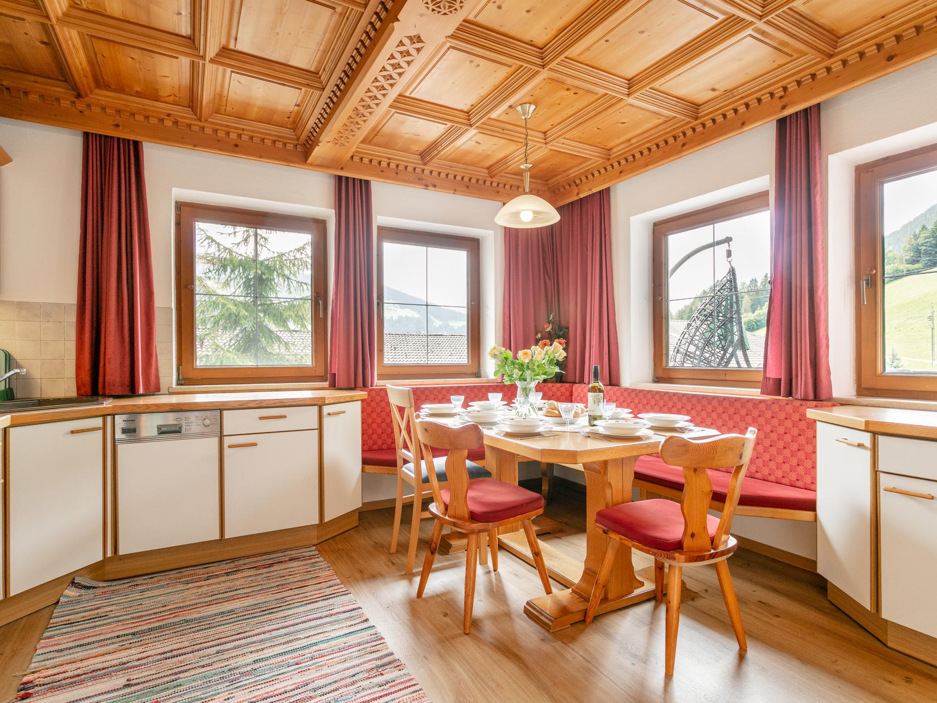 Gezinsvakantiehuis in Alpbach direct aan de piste met hond - foto 6