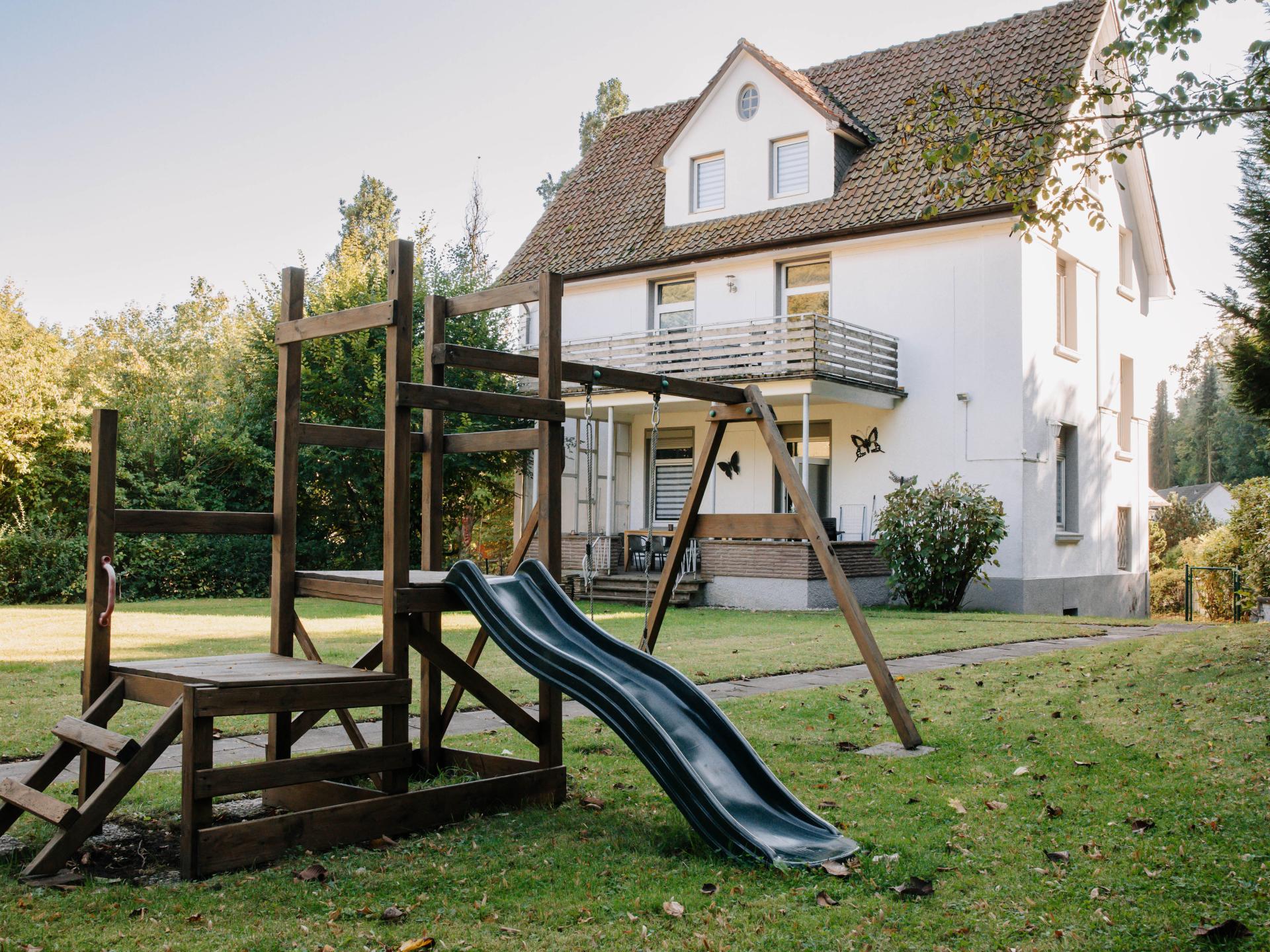 Groot vakantieappartement voor 13 personen met tuin aan de bosrand bij Bad Pyrmont - foto 54