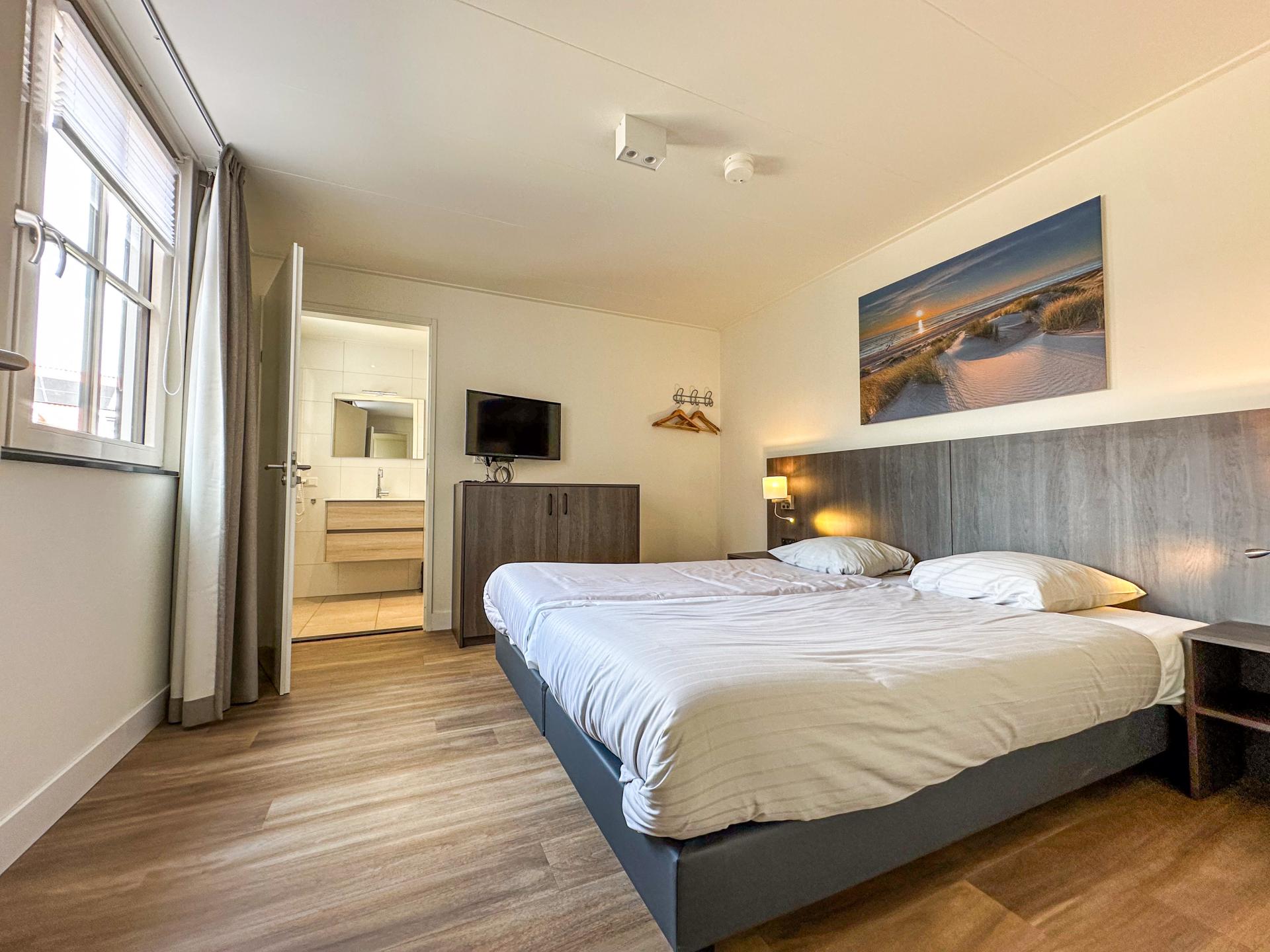 Wellness villa aan zee in Colijnsplaat met spa, sauna en omheinde tuin - foto 13