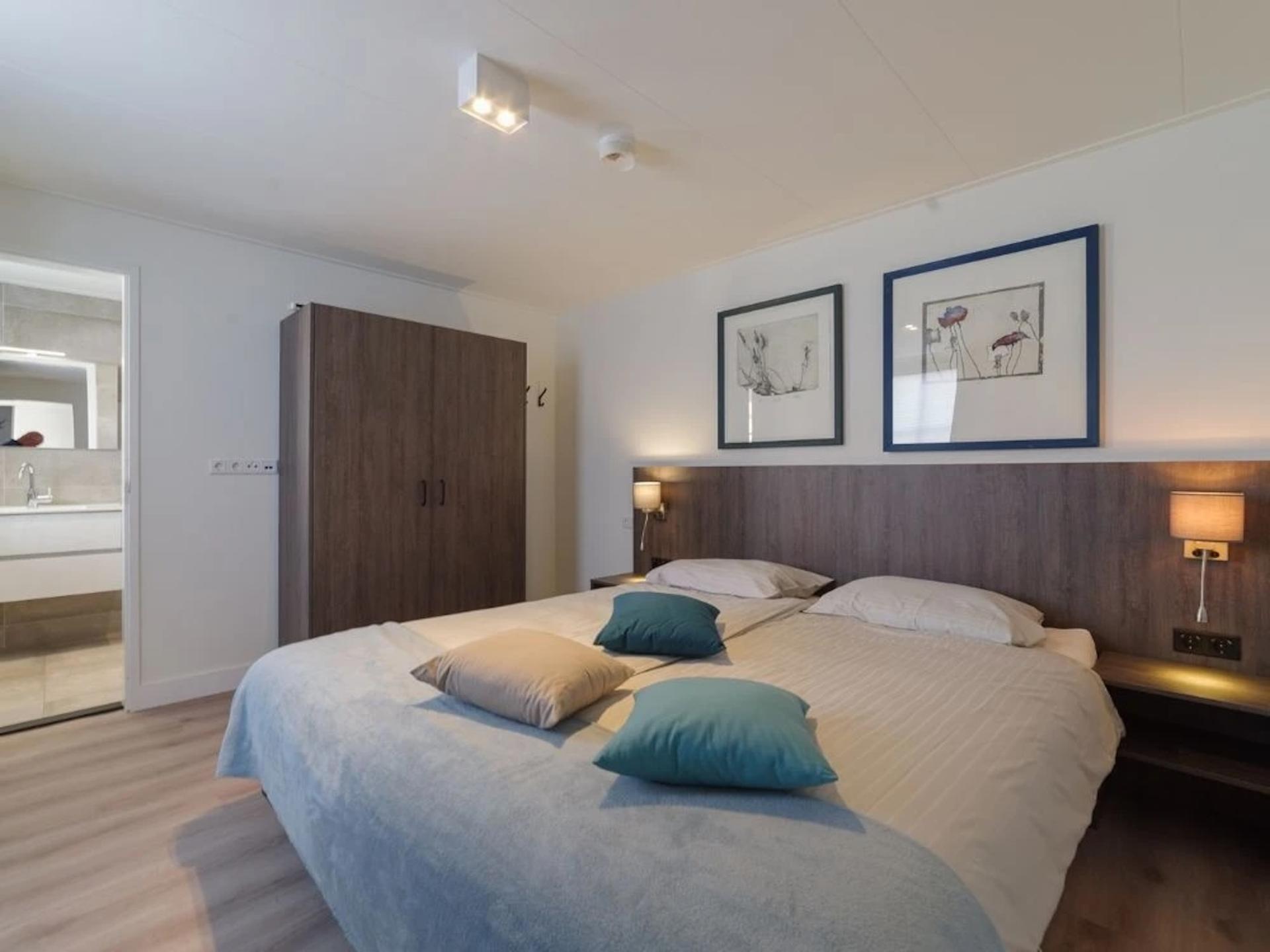 Wellness villa met privé sauna en spabad op 14m van het strand in Colijnsplaat - foto 10