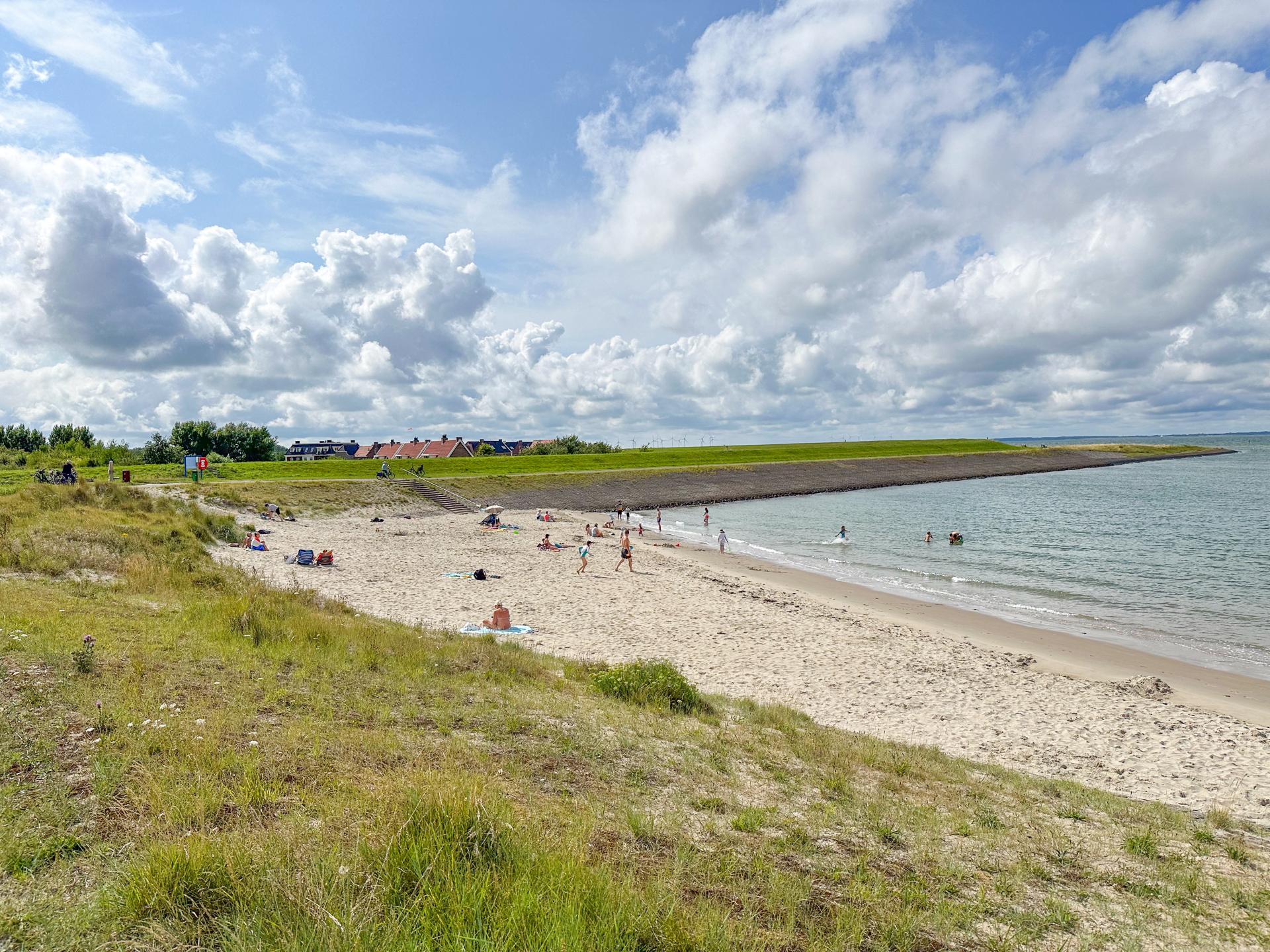 Wellness villa met privé sauna en spabad op 14m van het strand in Colijnsplaat - foto 25