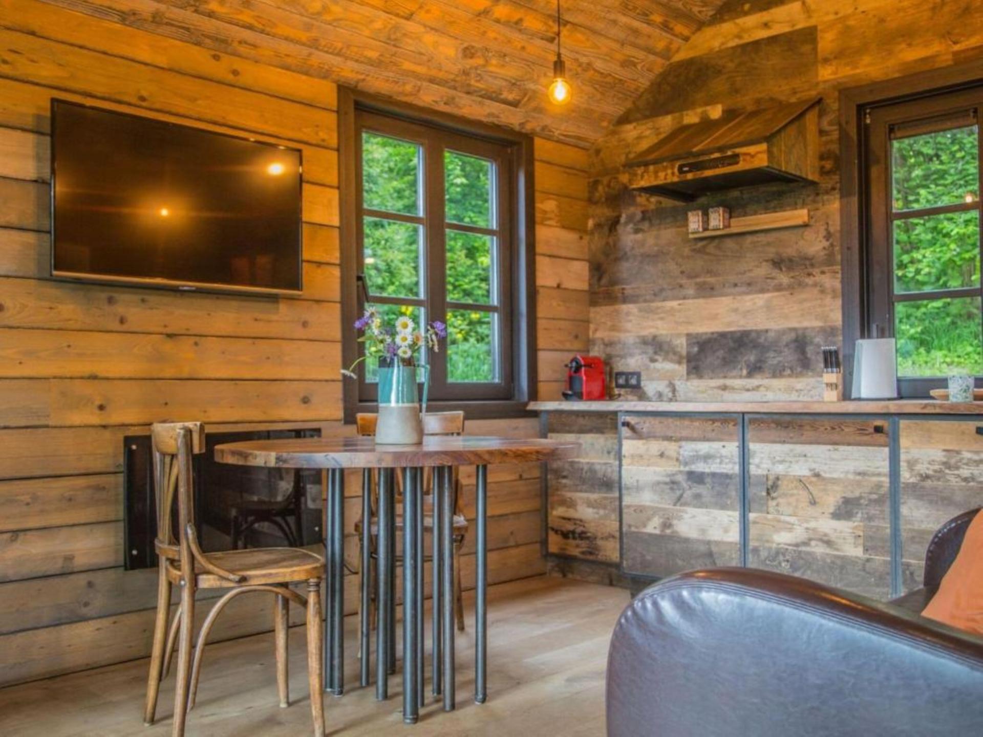 Romantisch chalet met privéspa en panoramisch uitzicht in Ferrières - foto 8