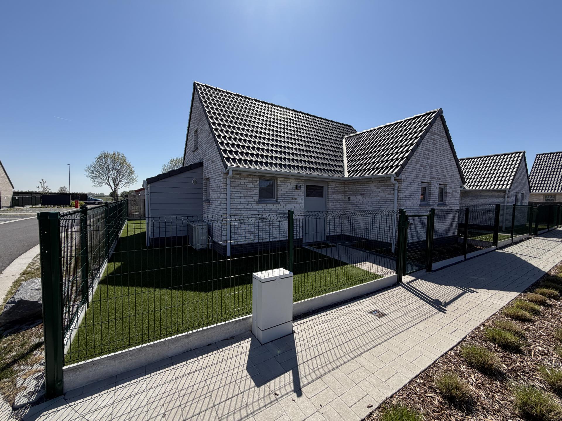 Licht vakantiehuis voor 6 personen met zonnige tuin, 2,5 km van het strand - foto 6