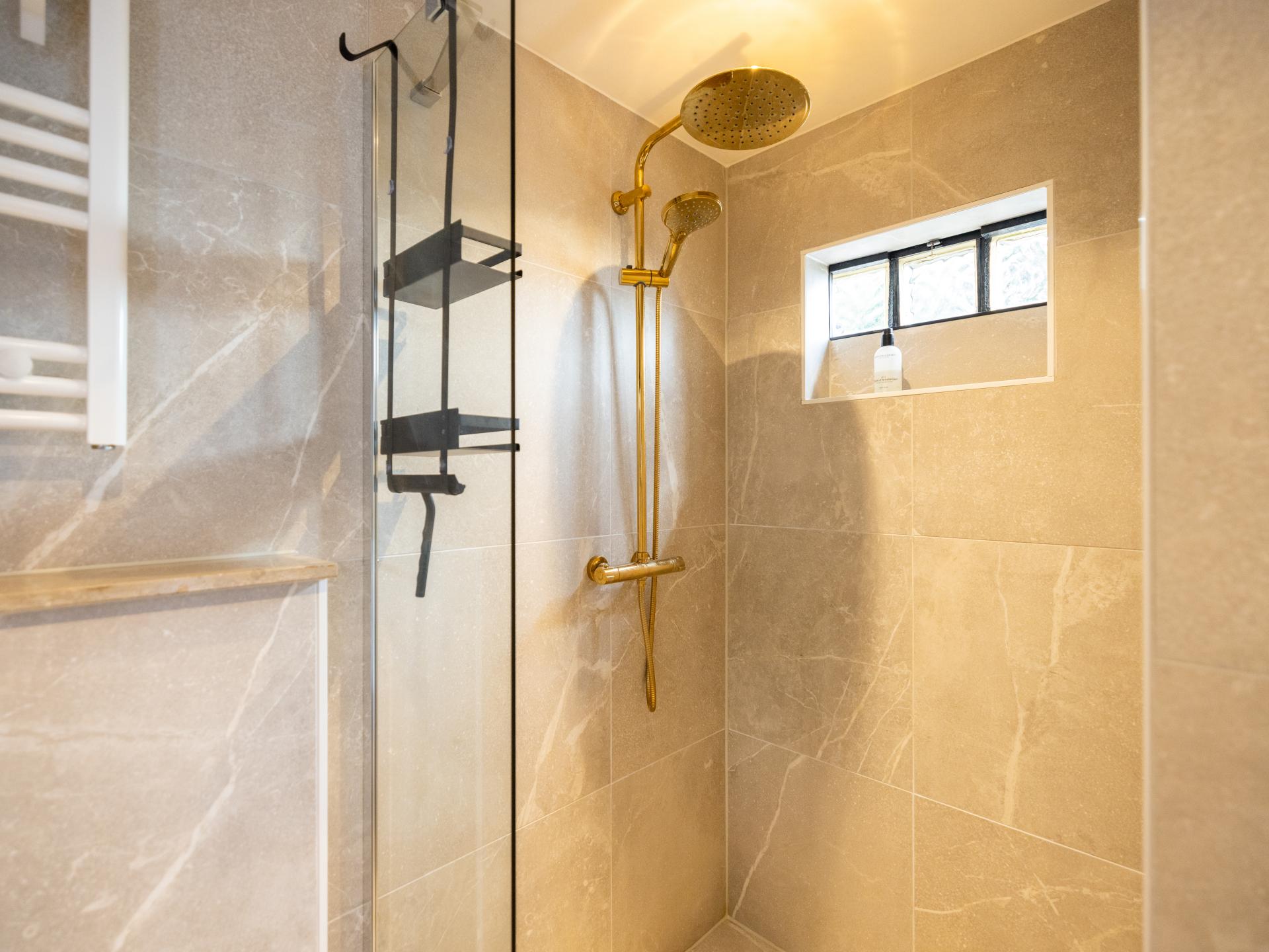 Sfeervol vakantiehuis met privé sauna in hartje Warmenhuizen - foto 17