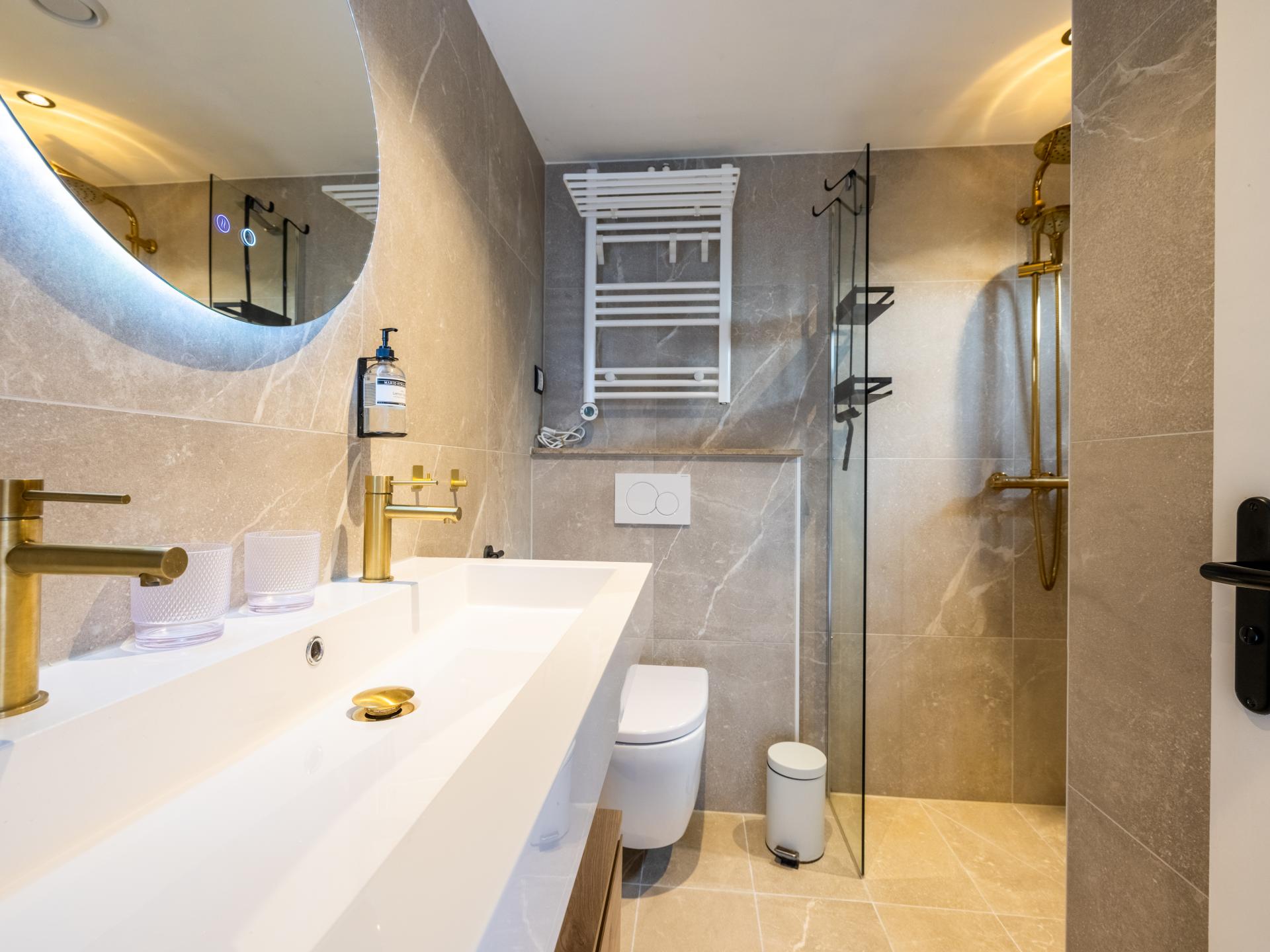 Sfeervol vakantiehuis met privé sauna in hartje Warmenhuizen - foto 31