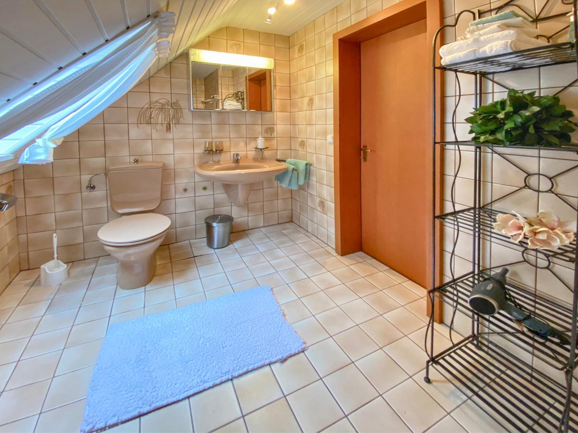 Sfeervol 2-persoons appartement in het centrum van Weißenbrunn - foto 6