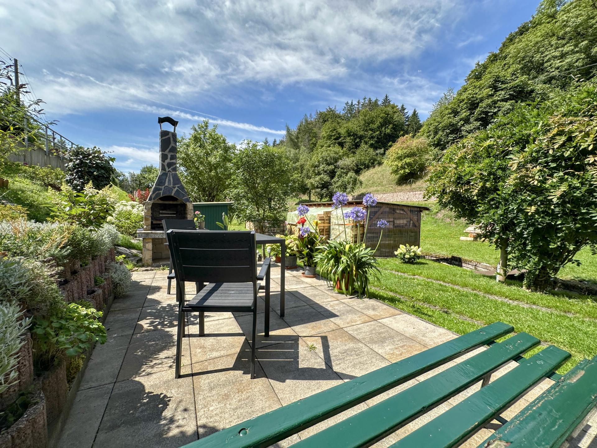 Vrijstaand vakantiehuis met balkon en tuin in het Thüringer Woud - foto 17