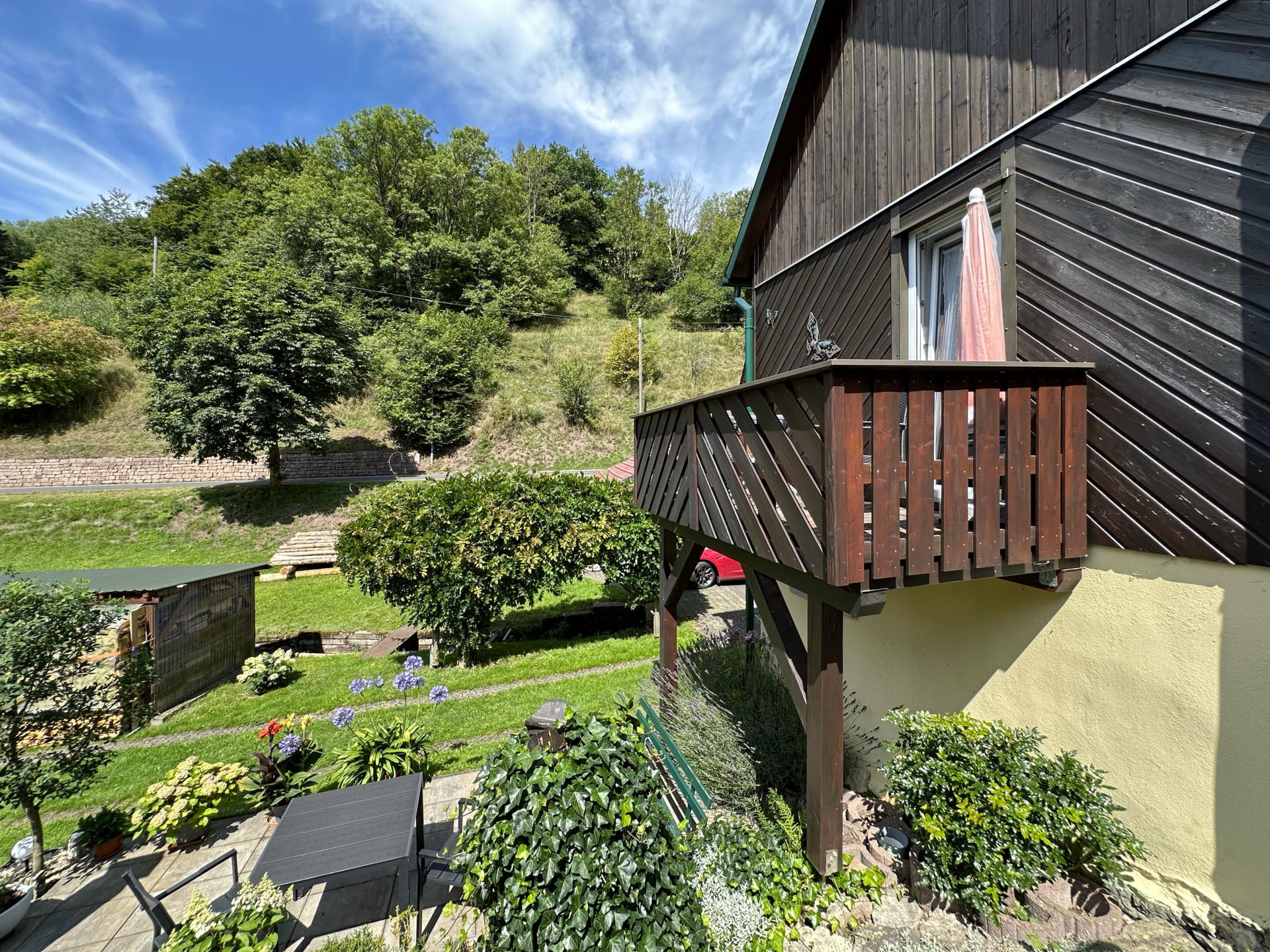 Vrijstaand vakantiehuis met balkon en tuin in het Thüringer Woud - foto 19