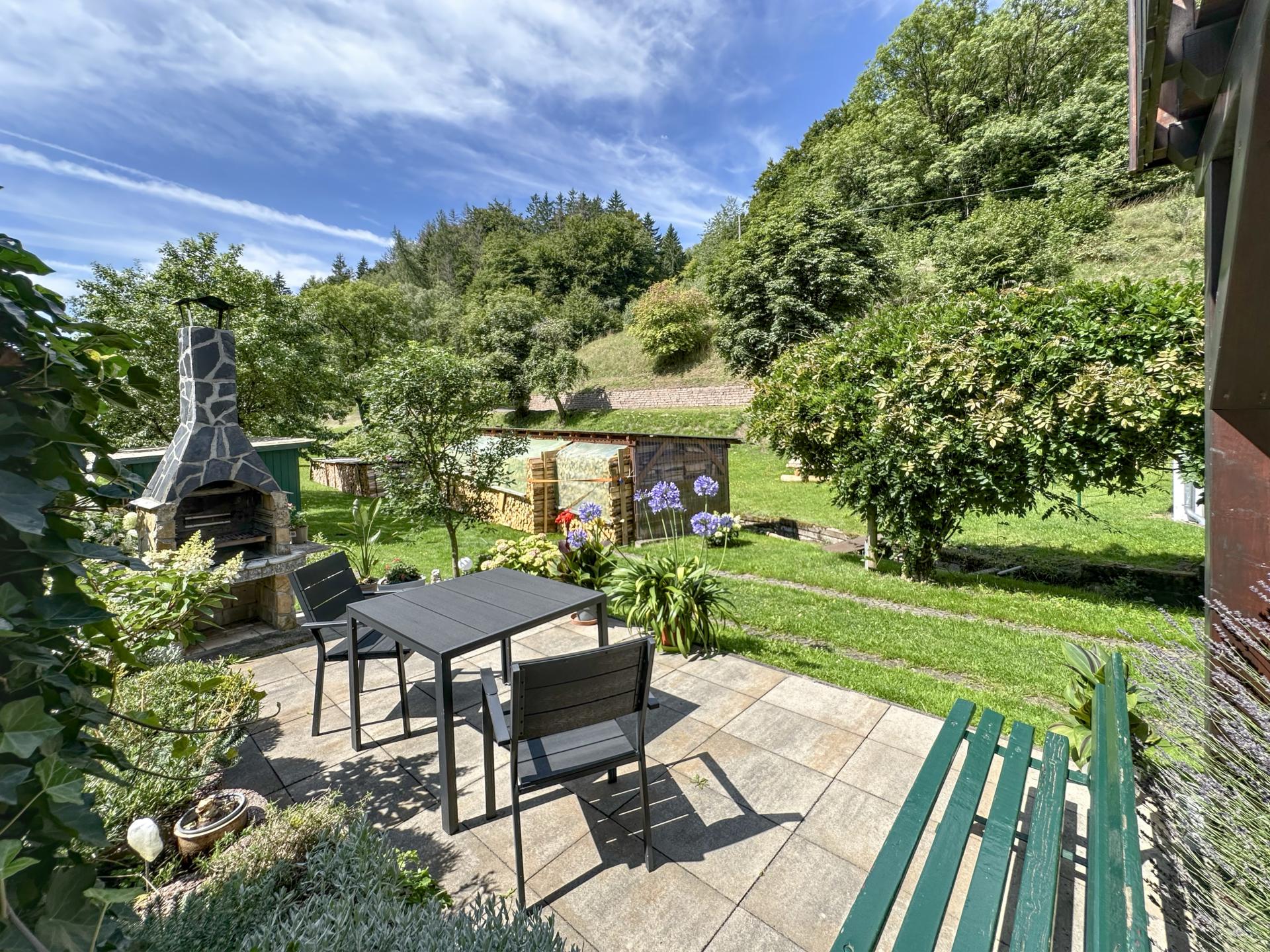 Vrijstaand vakantiehuis met balkon en tuin in het Thüringer Woud - foto 18