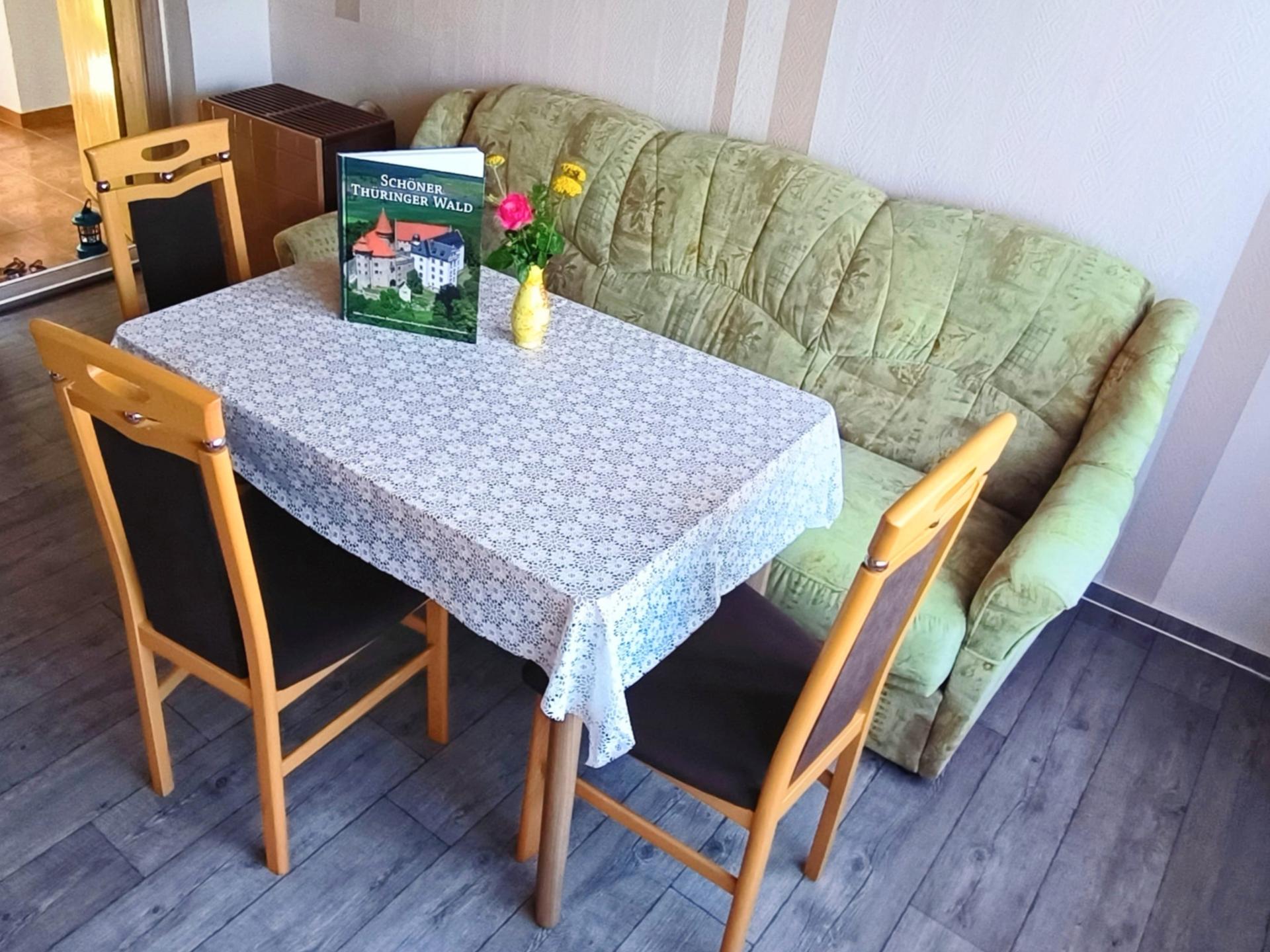 Zonnig vakantiehuis met grote tuin aan de rand van het Thüringer Woud - foto 10
