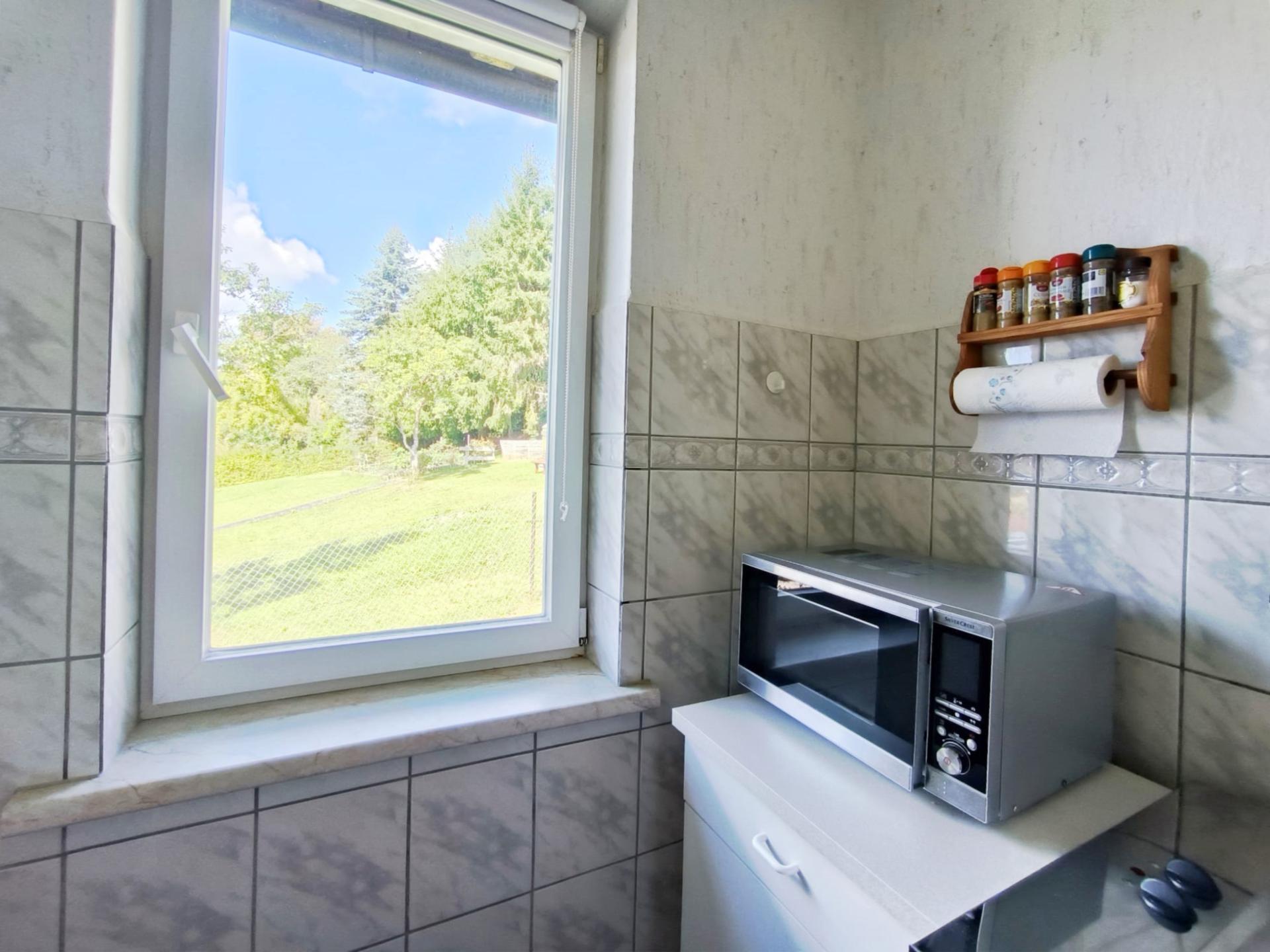 Zonnig vakantiehuis met grote tuin aan de rand van het Thüringer Woud - foto 8