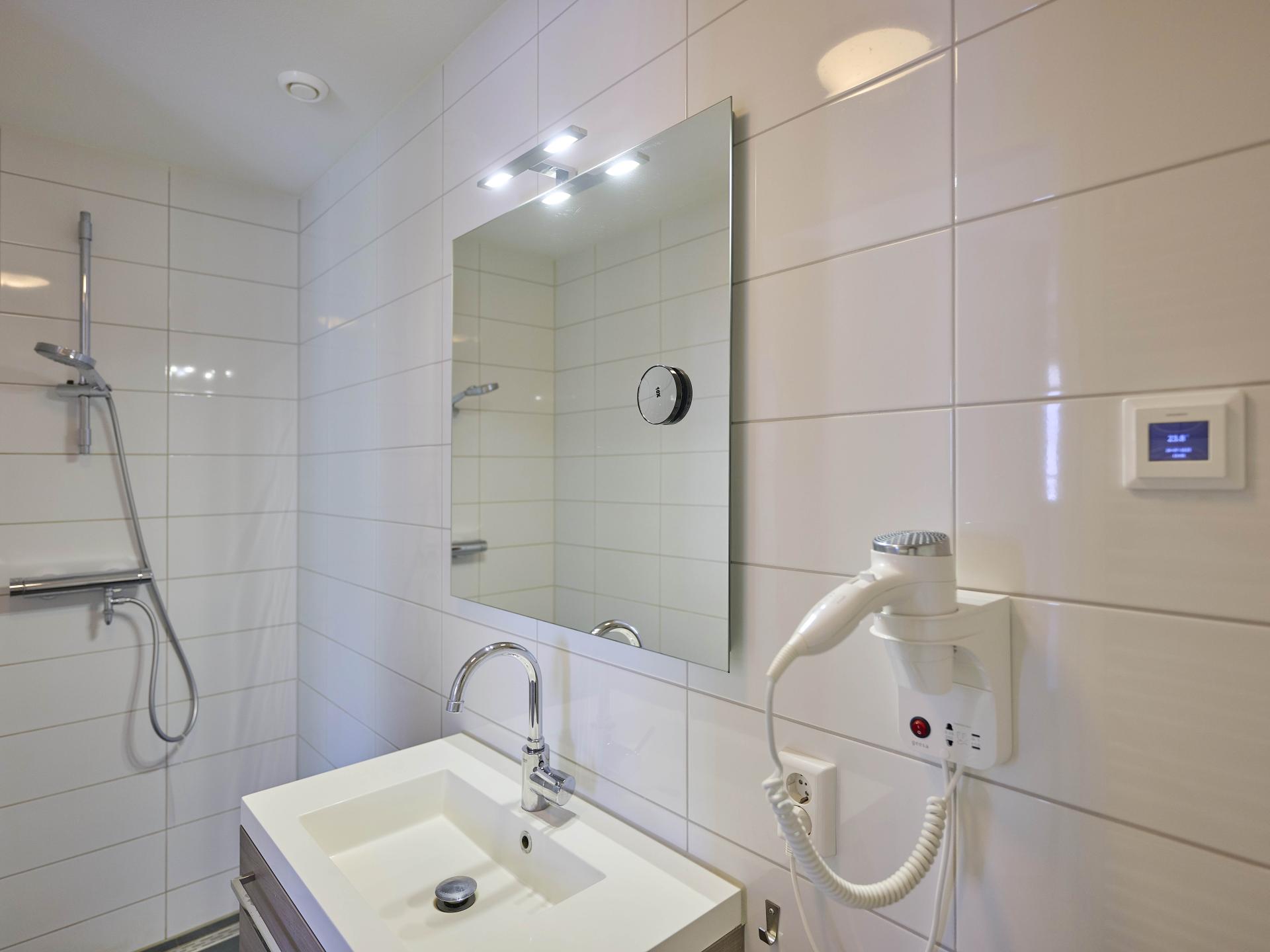 Luxe villa met sauna en bubbelbad, 350m van strand Colijnsplaat - foto 16
