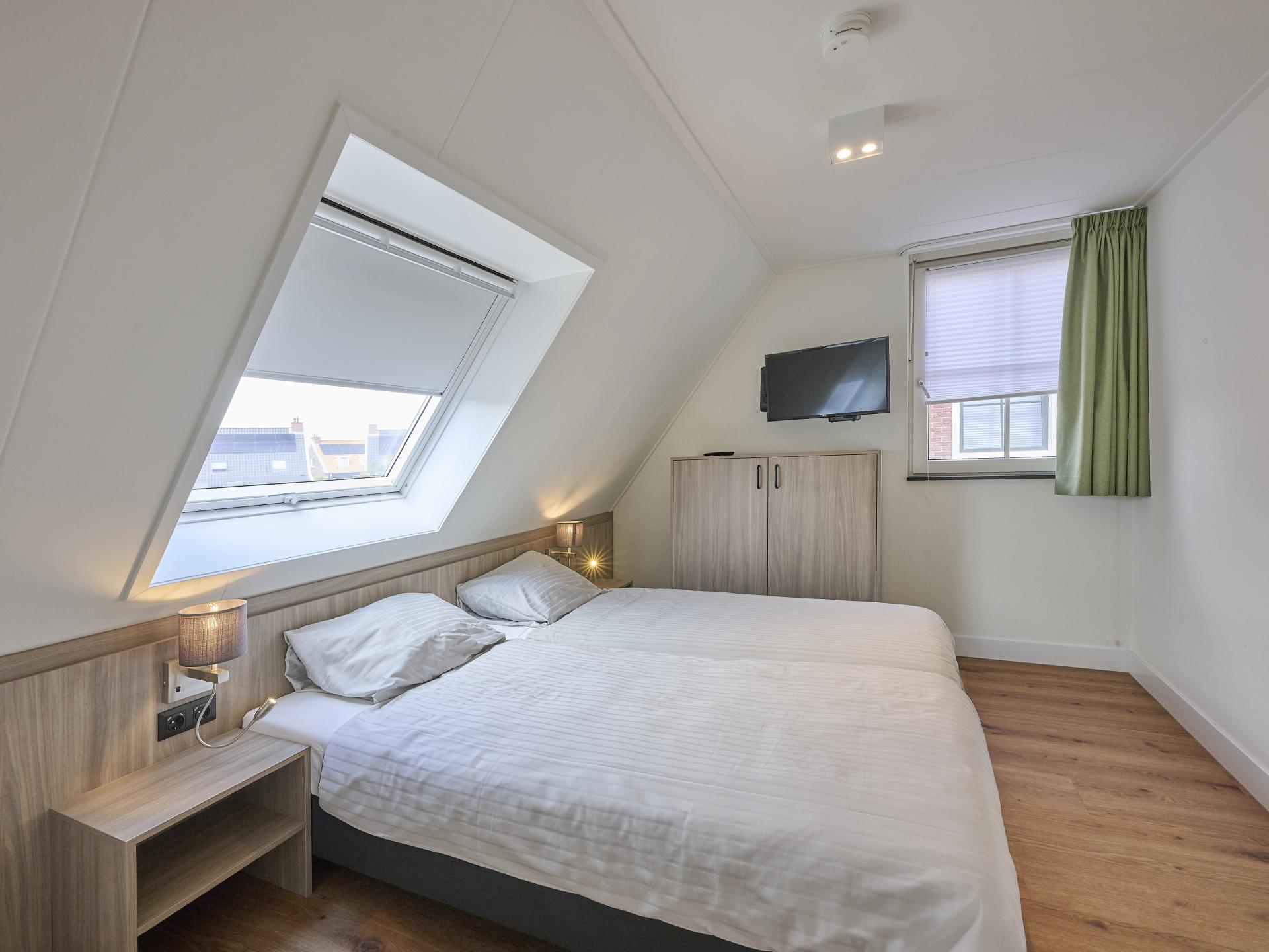 Luxe villa met sauna en spa-bad op 350m van het strand in Colijnsplaat - foto 16