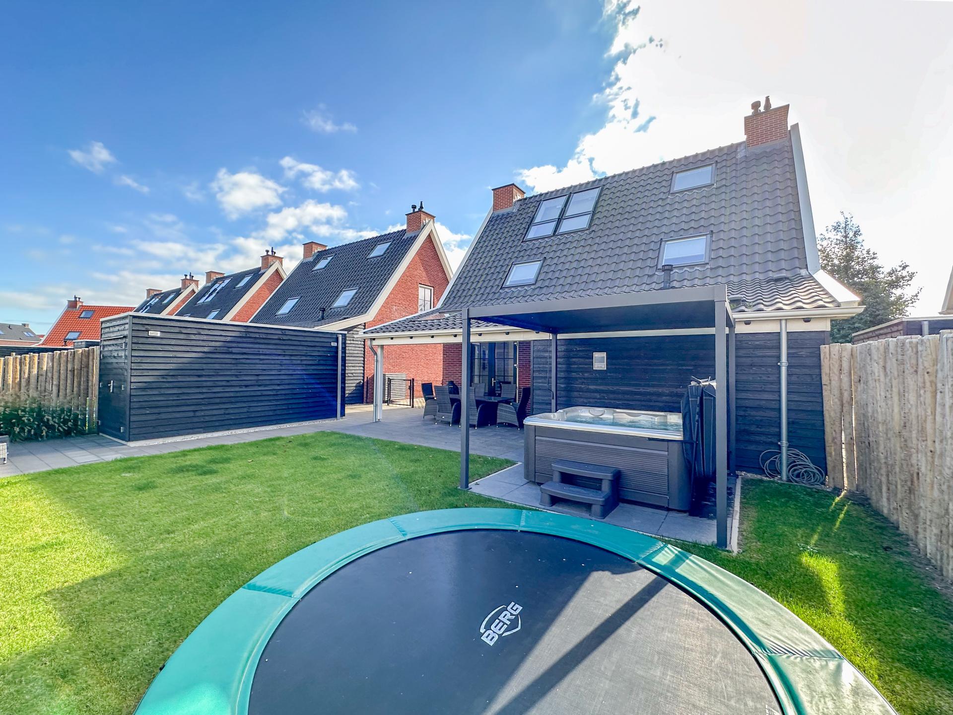 Luxe villa met sauna en spa-bad op 350m van het strand in Colijnsplaat - foto 21