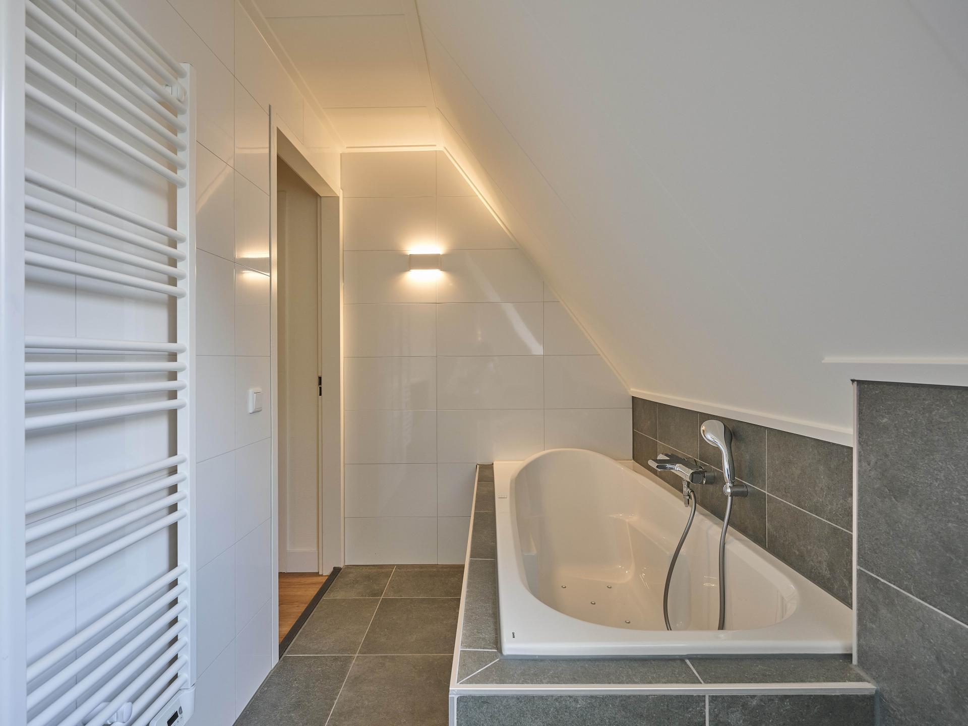 Luxe villa met sauna en spa-bad op 350m van het strand in Colijnsplaat - foto 20