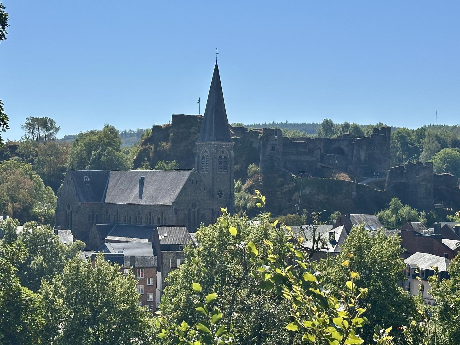 Vrijstaande boomhut voor 2 personen in centrum La Roche en Ardenne - foto 26