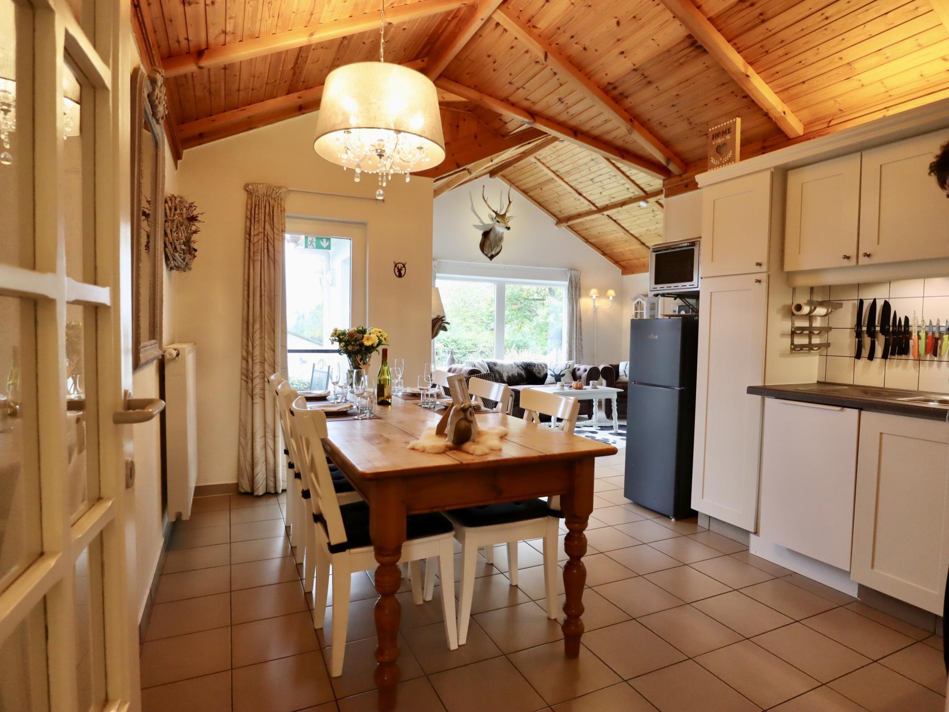 6-persoons vrijstaand vakantiehuis met tuin in Rendeux - foto 4