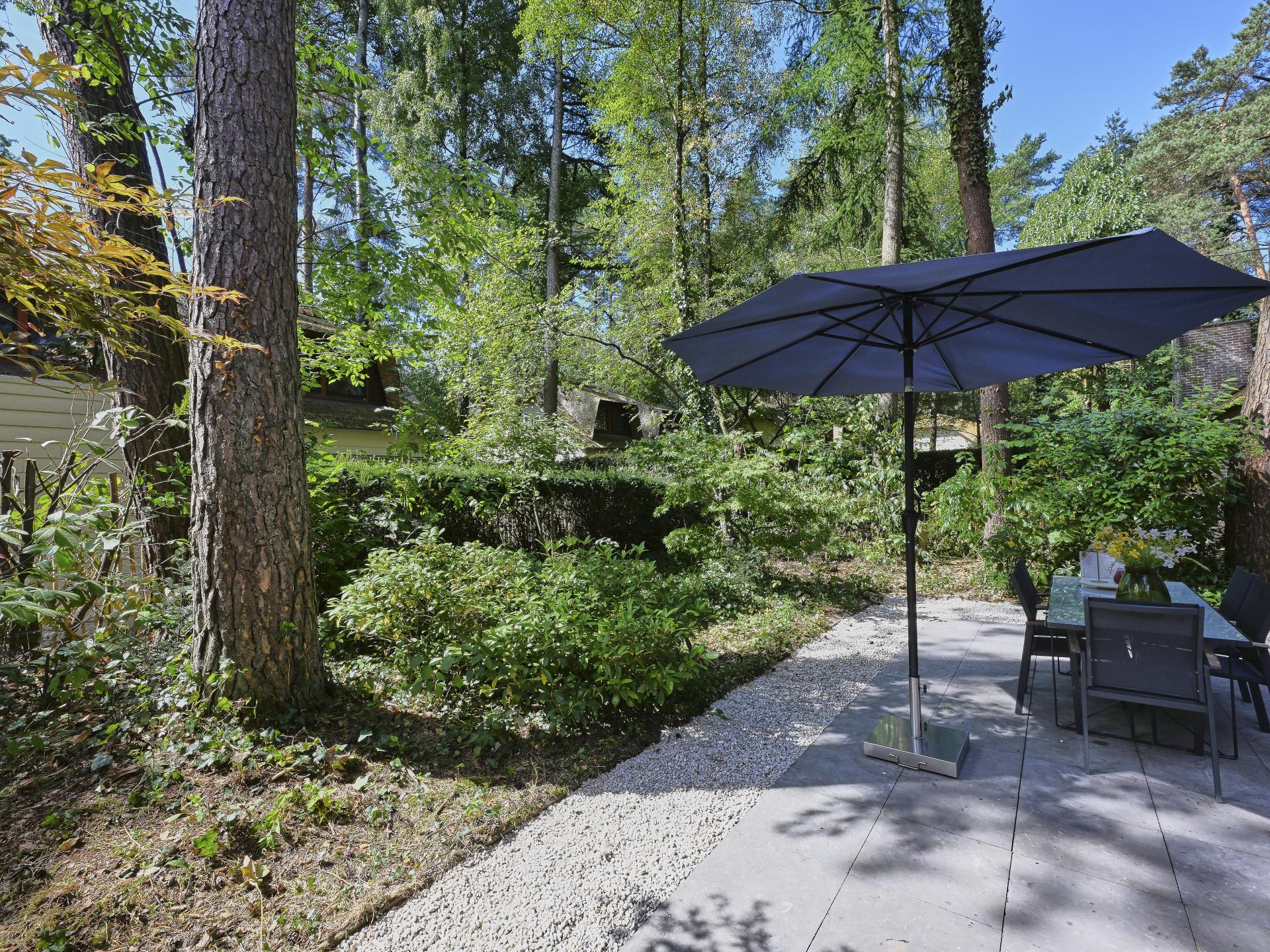 Prachtig huis in de bossen op park aan water - foto 32