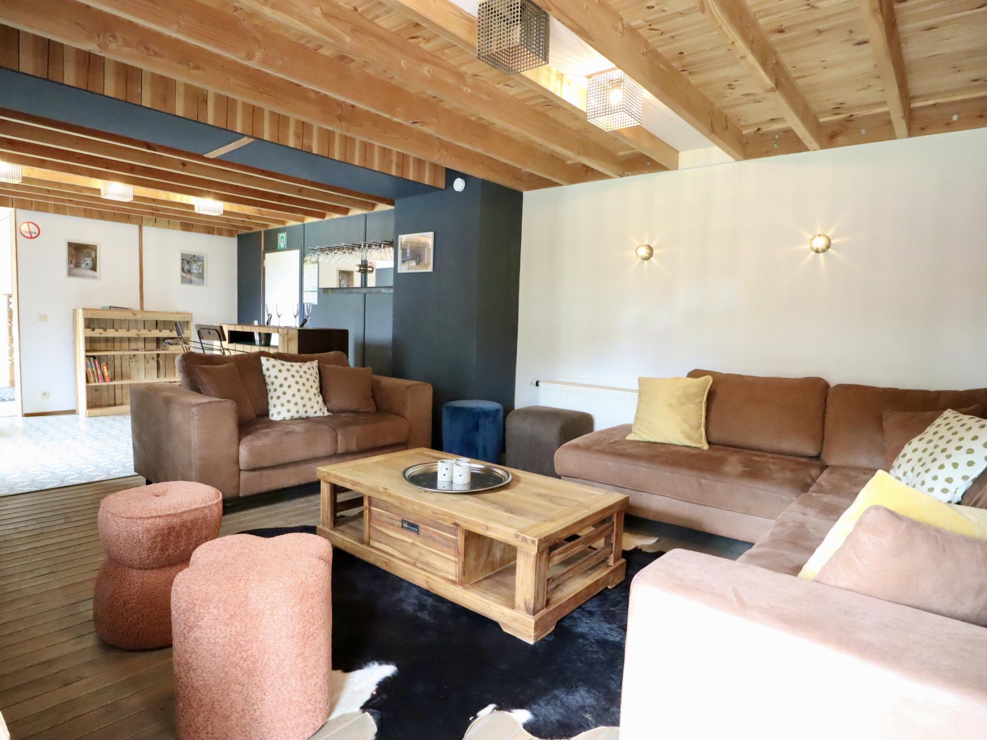 10-persoons vakantiehuis in Gesves met zwembad en sauna - foto 14