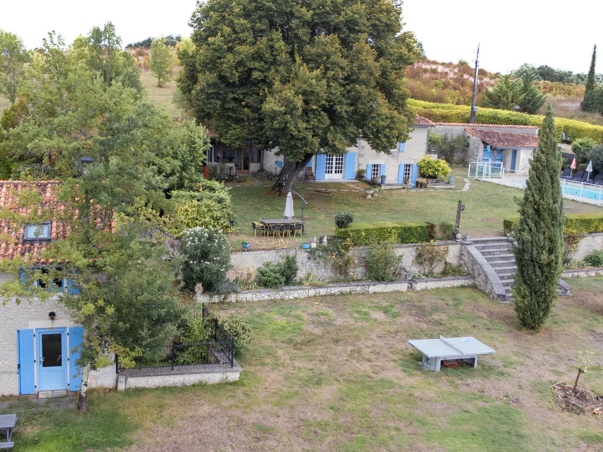 Groot familiehuis met privézwembad en glijbaan in de Dordogne - foto 51