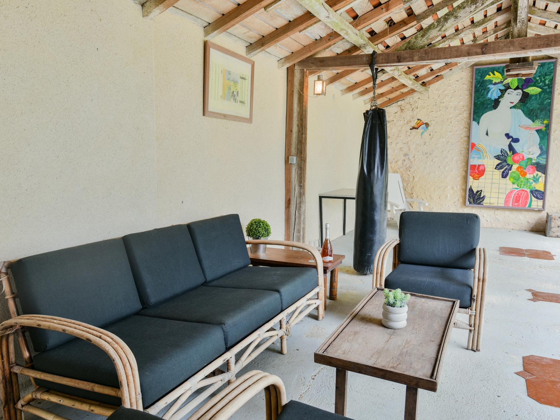 Groot familiehuis met privézwembad en glijbaan in de Dordogne - foto 47