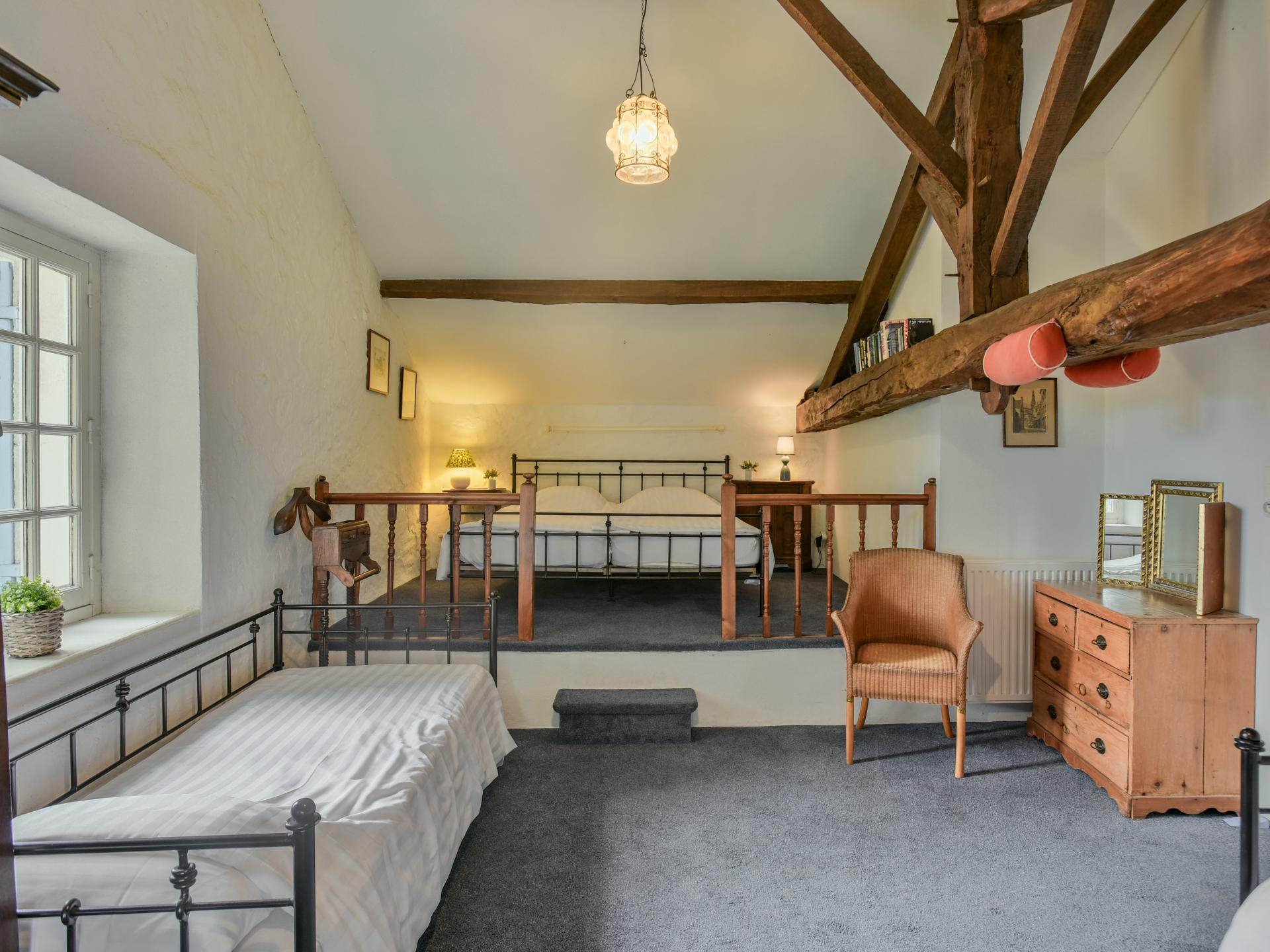 Groot familiehuis met privézwembad en glijbaan in de Dordogne - foto 20