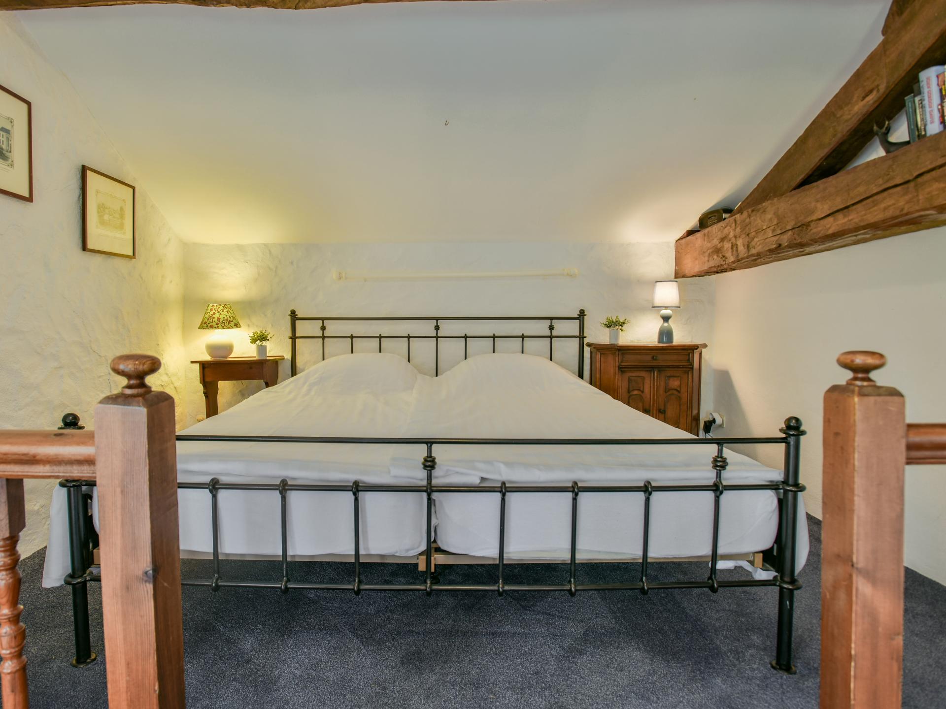 Groot familiehuis met privézwembad en glijbaan in de Dordogne - foto 21
