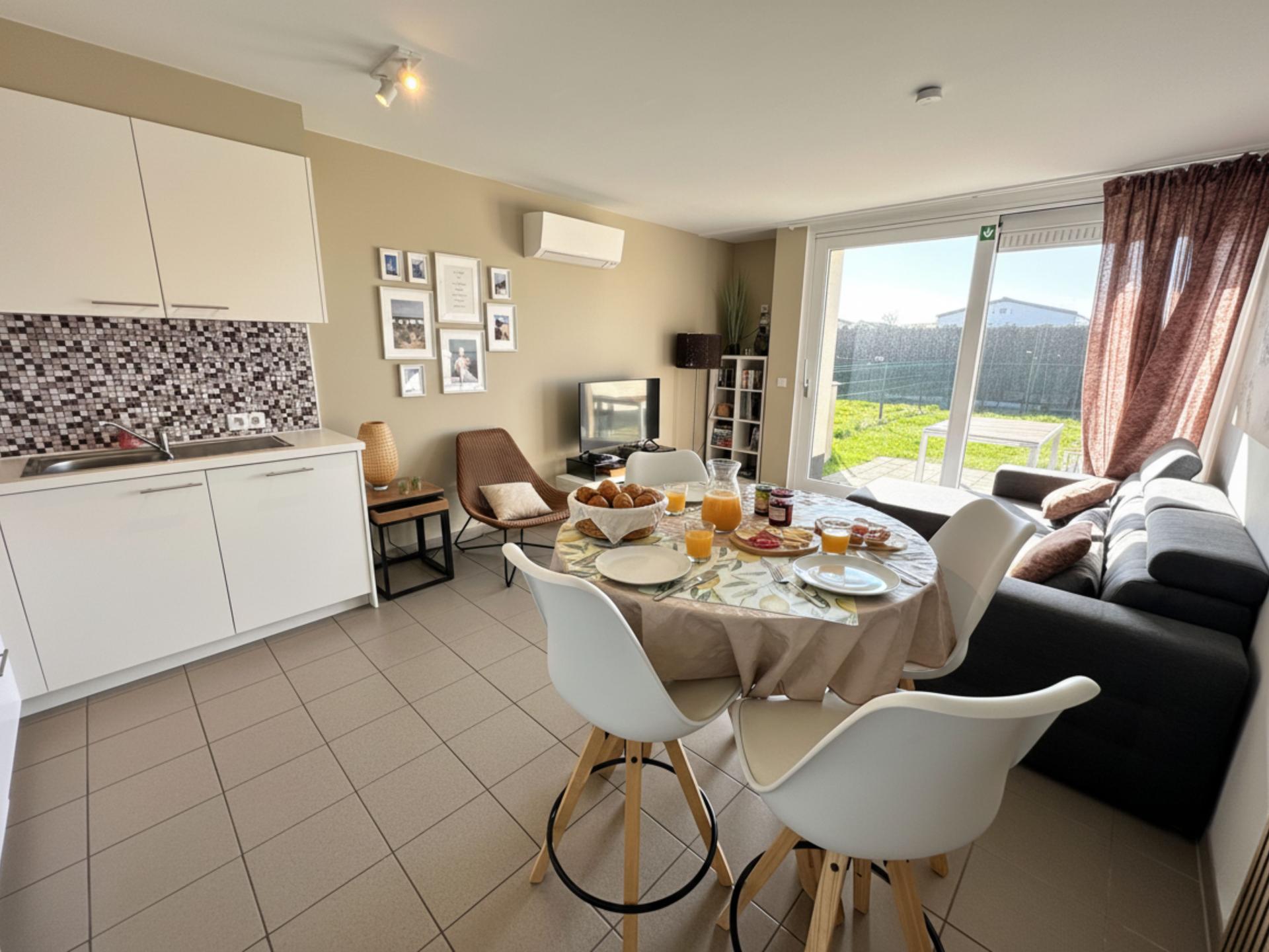 Centraal gelegen vakantiehuis in Koksijde met omheinde tuin - foto 2