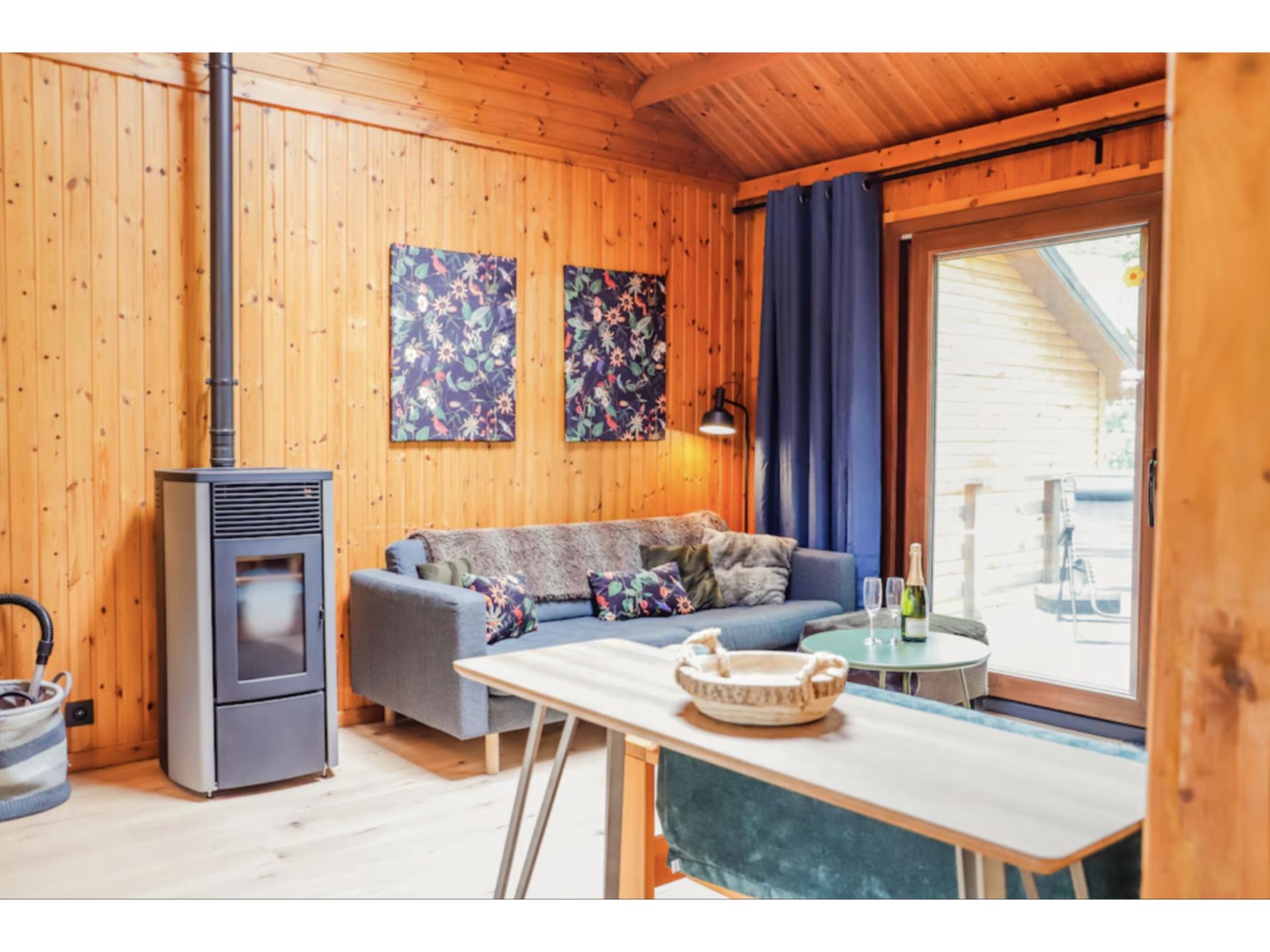 Knus chalet voor 5 in de bossen bij Heure, Ardennen - foto 6