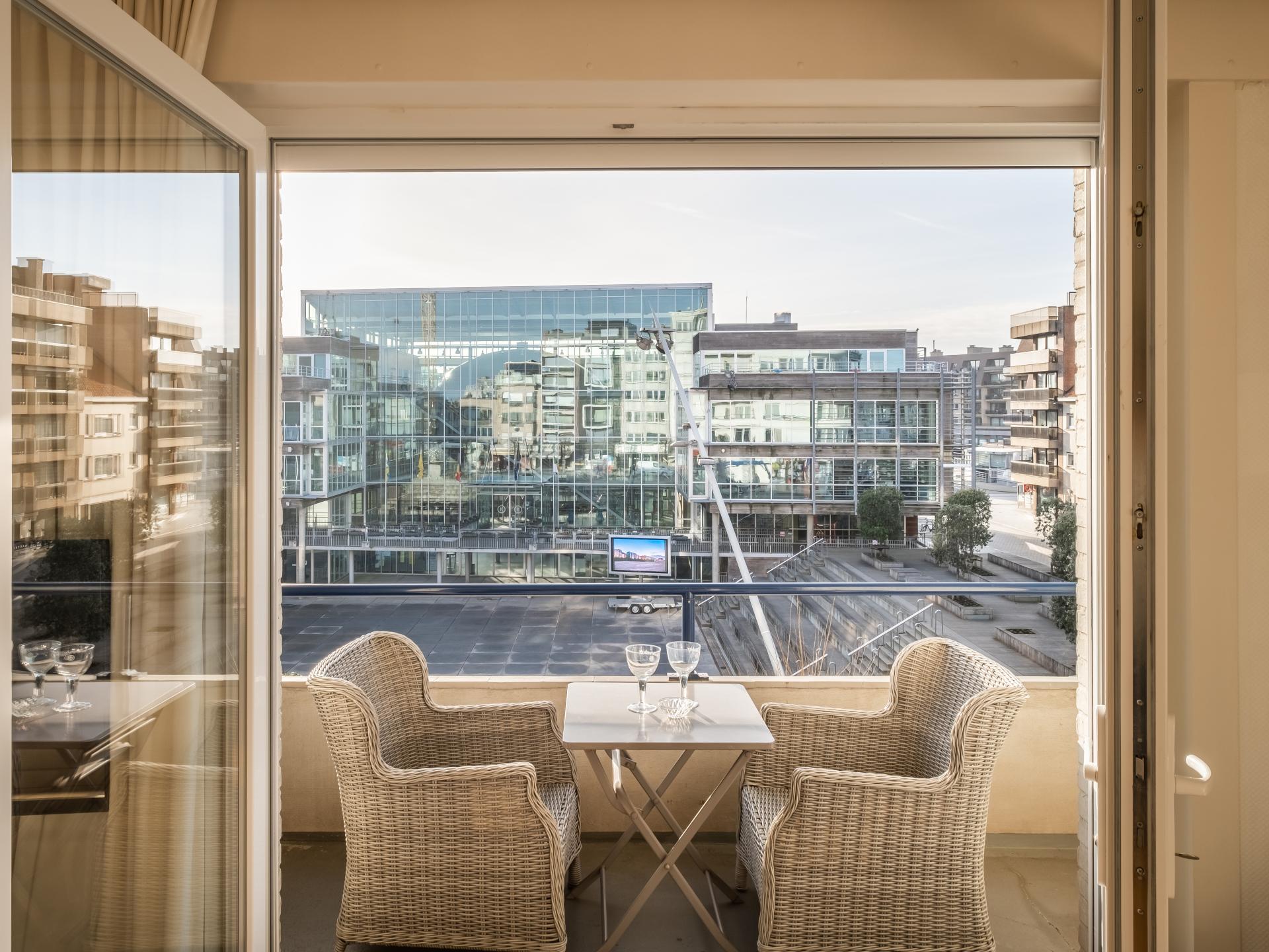 Modern appartement in centrum Koksijde met balkon, 150m van strand - foto 12