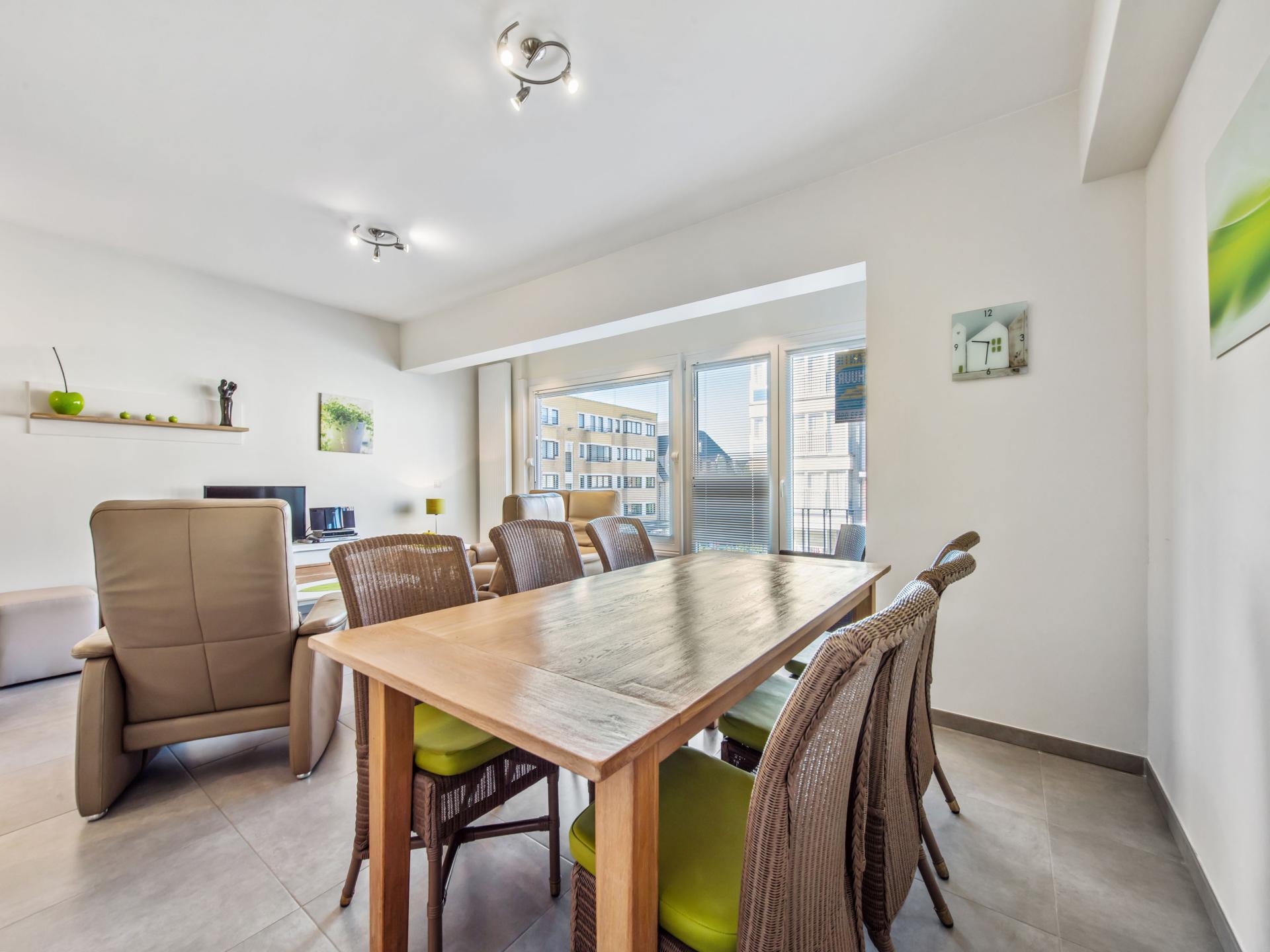 6-persoons appartement in hartje Koksijde, 500 m van zee - foto 1