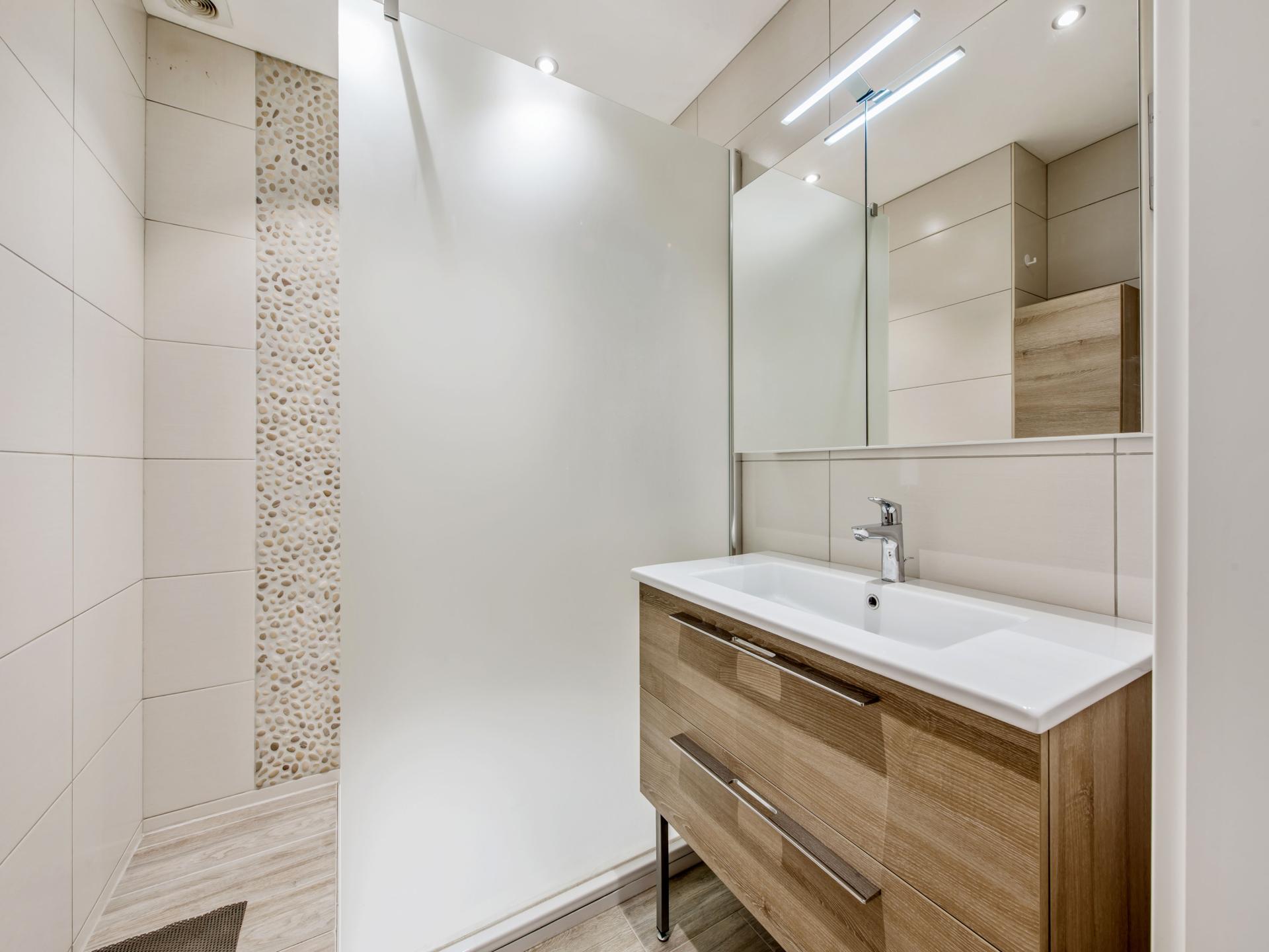 6-persoons appartement in hartje Koksijde, 500 m van zee - foto 5