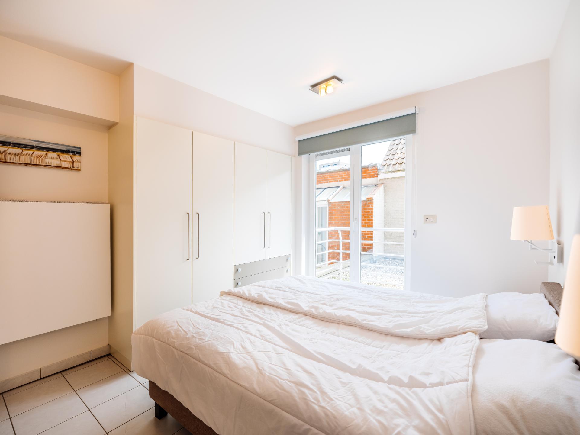 Centraal gelegen ruim appartement met zijdelings zeezicht in Koksijde - foto 14