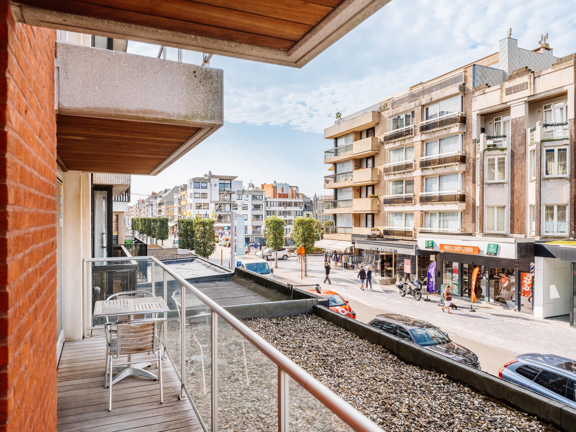 Centraal gelegen ruim appartement met zijdelings zeezicht in Koksijde - foto 23