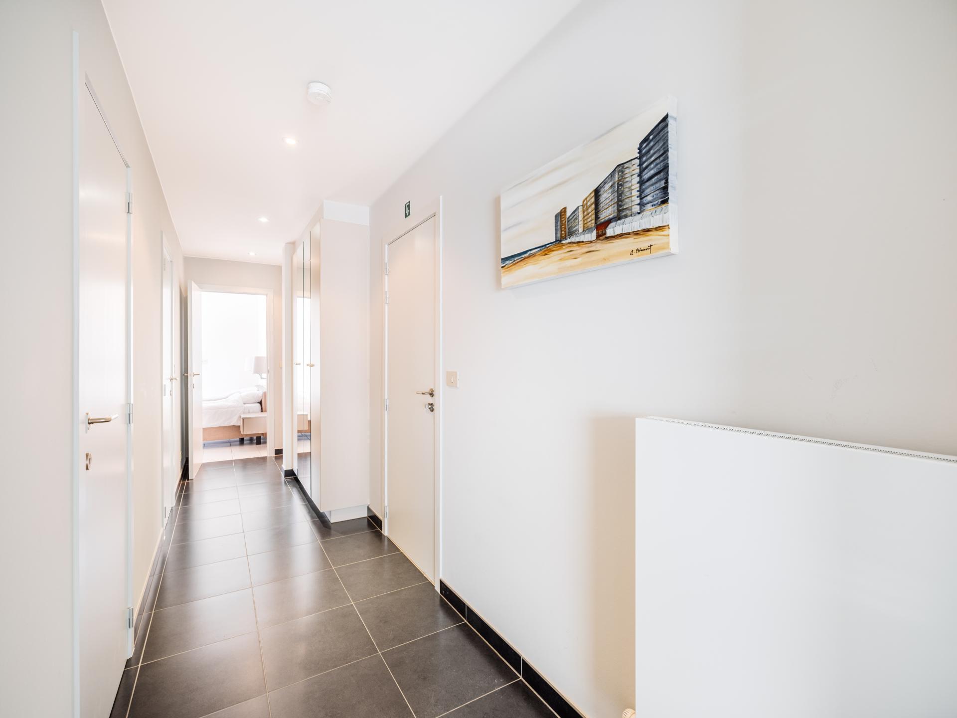 Centraal gelegen ruim appartement met zijdelings zeezicht in Koksijde - foto 20