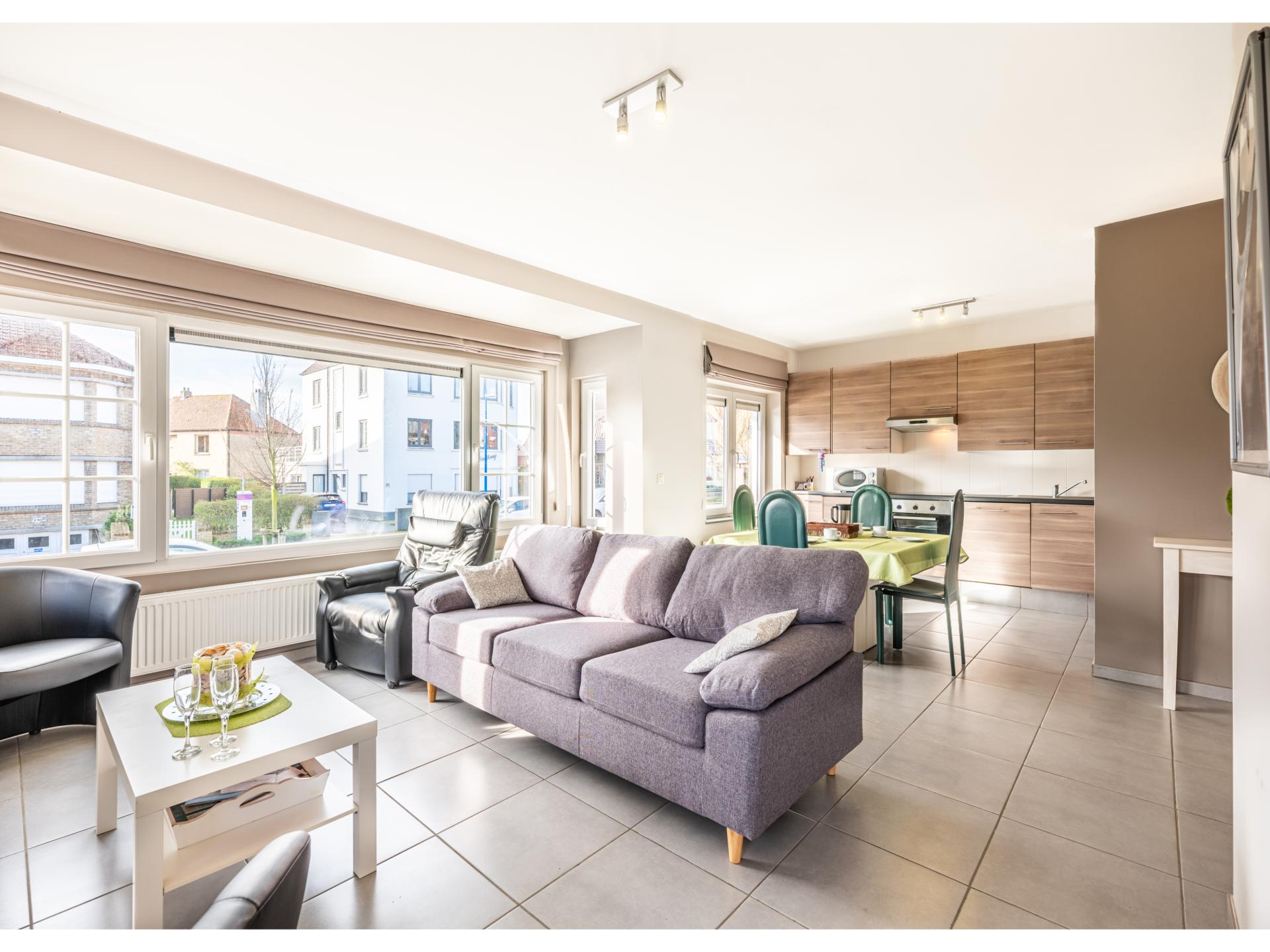 6-persoons appartement met terras in centrum Koksijde, 500 m van zee - foto 2