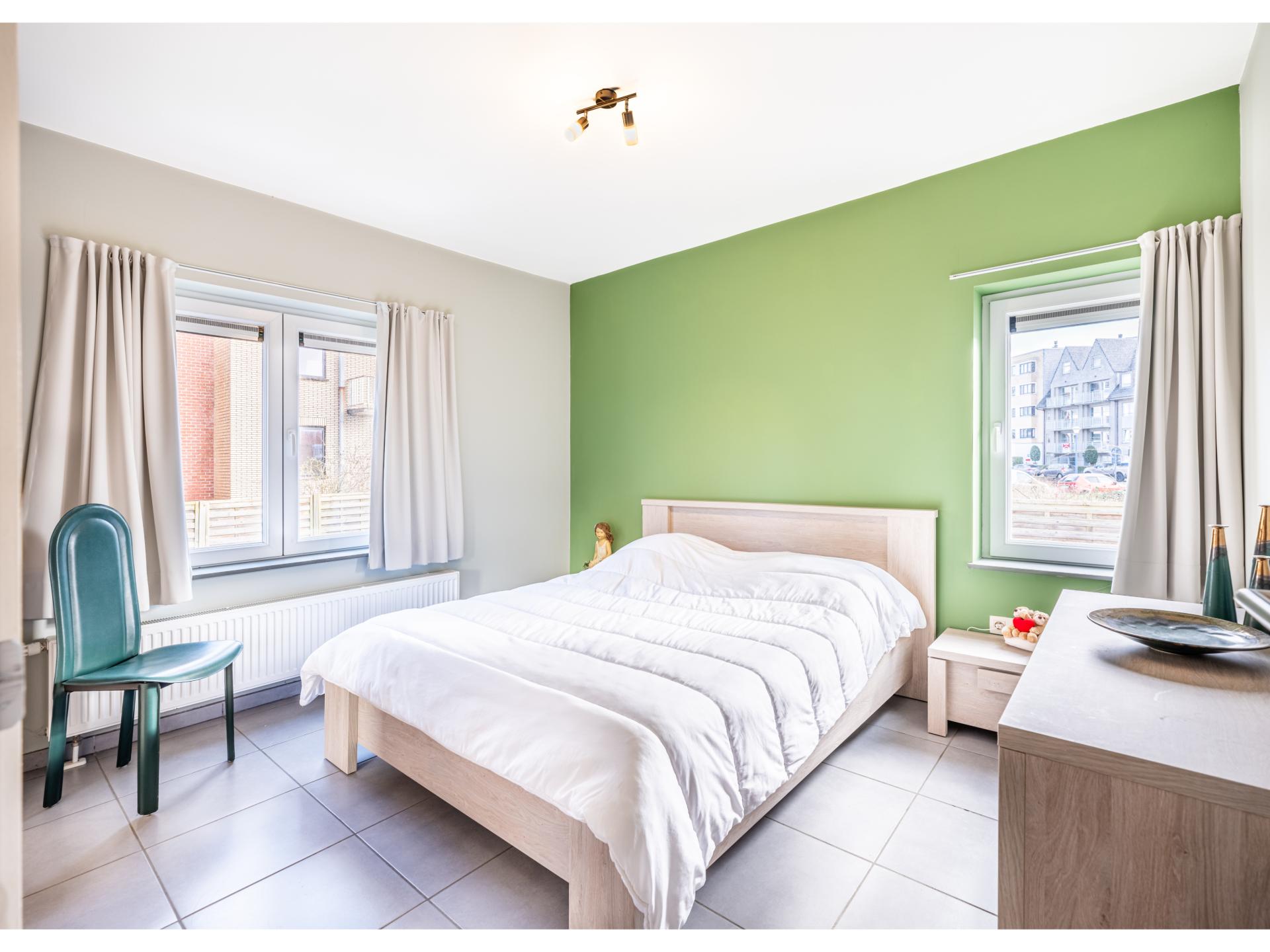6-persoons appartement met terras in centrum Koksijde, 500 m van zee - foto 5