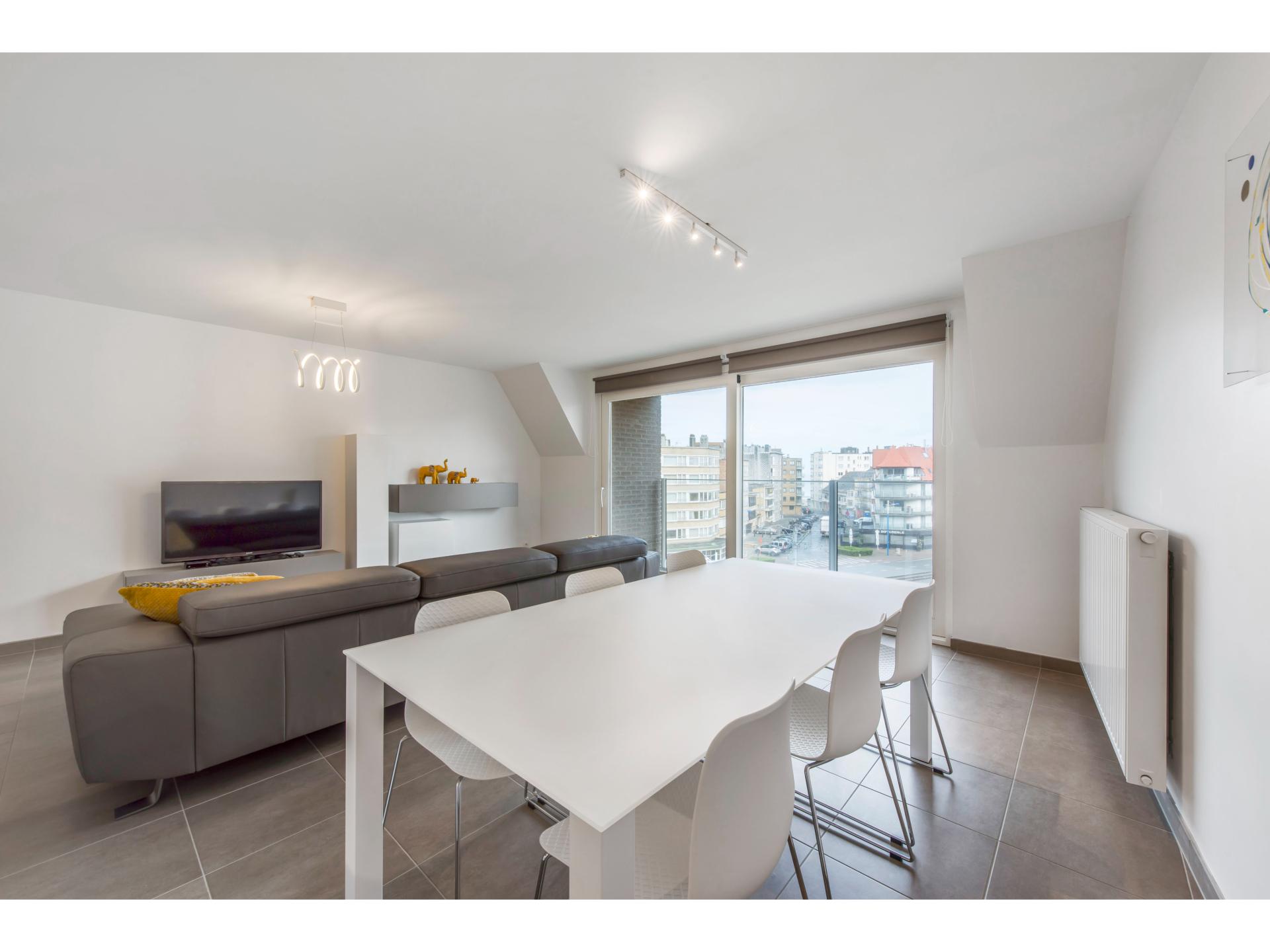 Stijlvol appartement op 250 meter van strand en centrum in Koksijde - foto 2