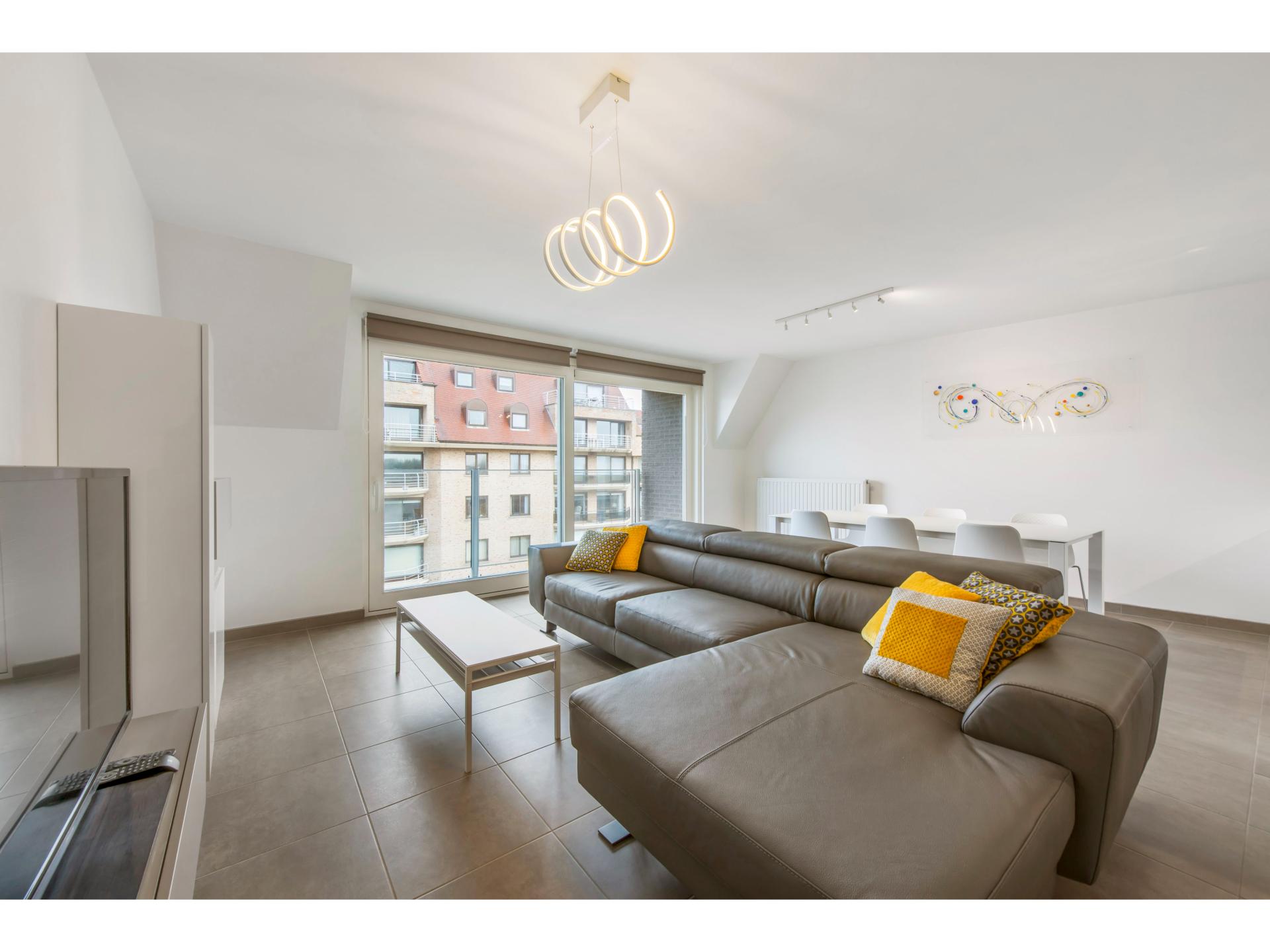Stijlvol appartement op 250 meter van strand en centrum in Koksijde - foto 1